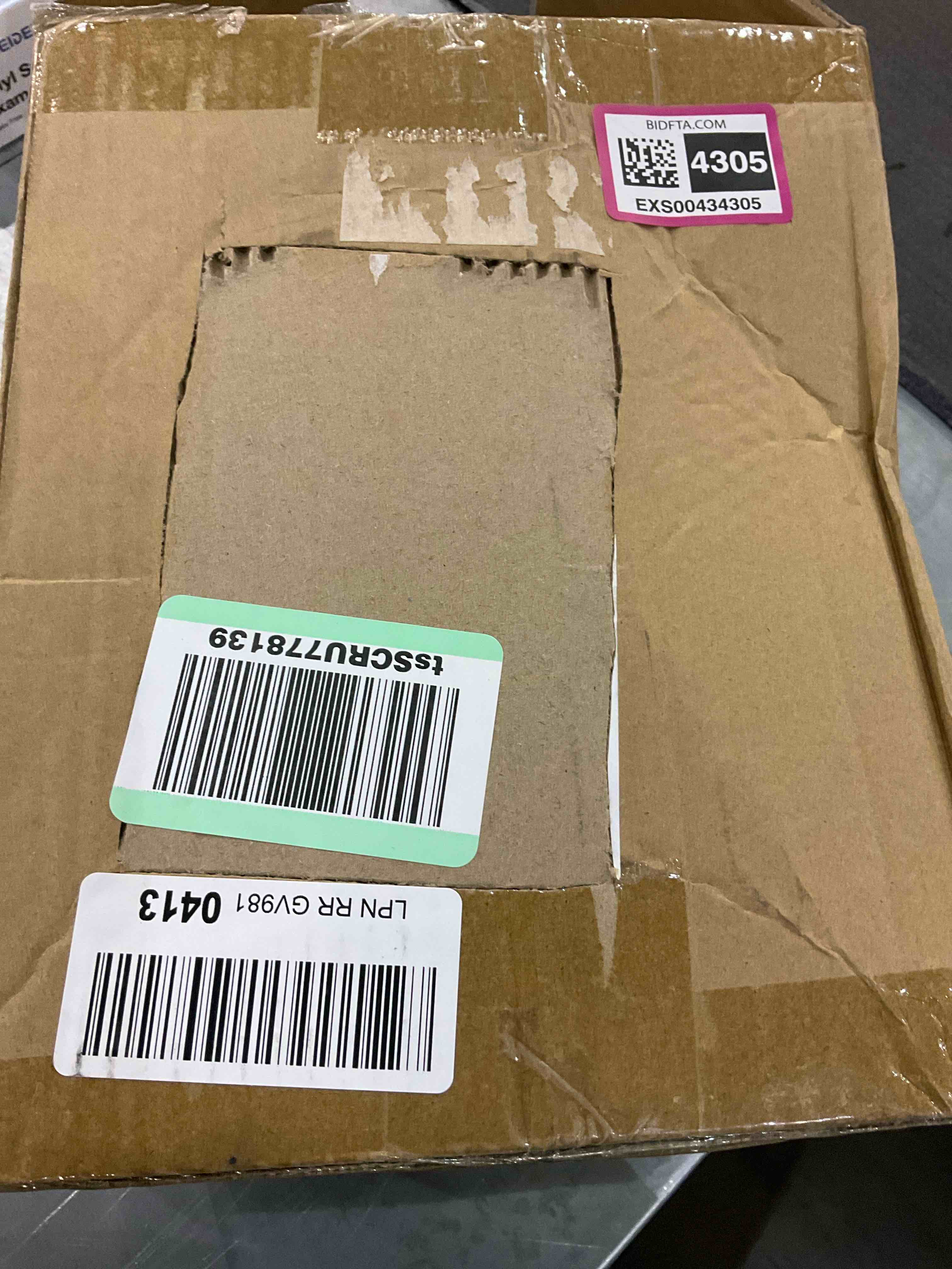 https://s3.amazonaws.com/lotting-images-prod/bidfta/EXS00434305_1700659125456.jpeg