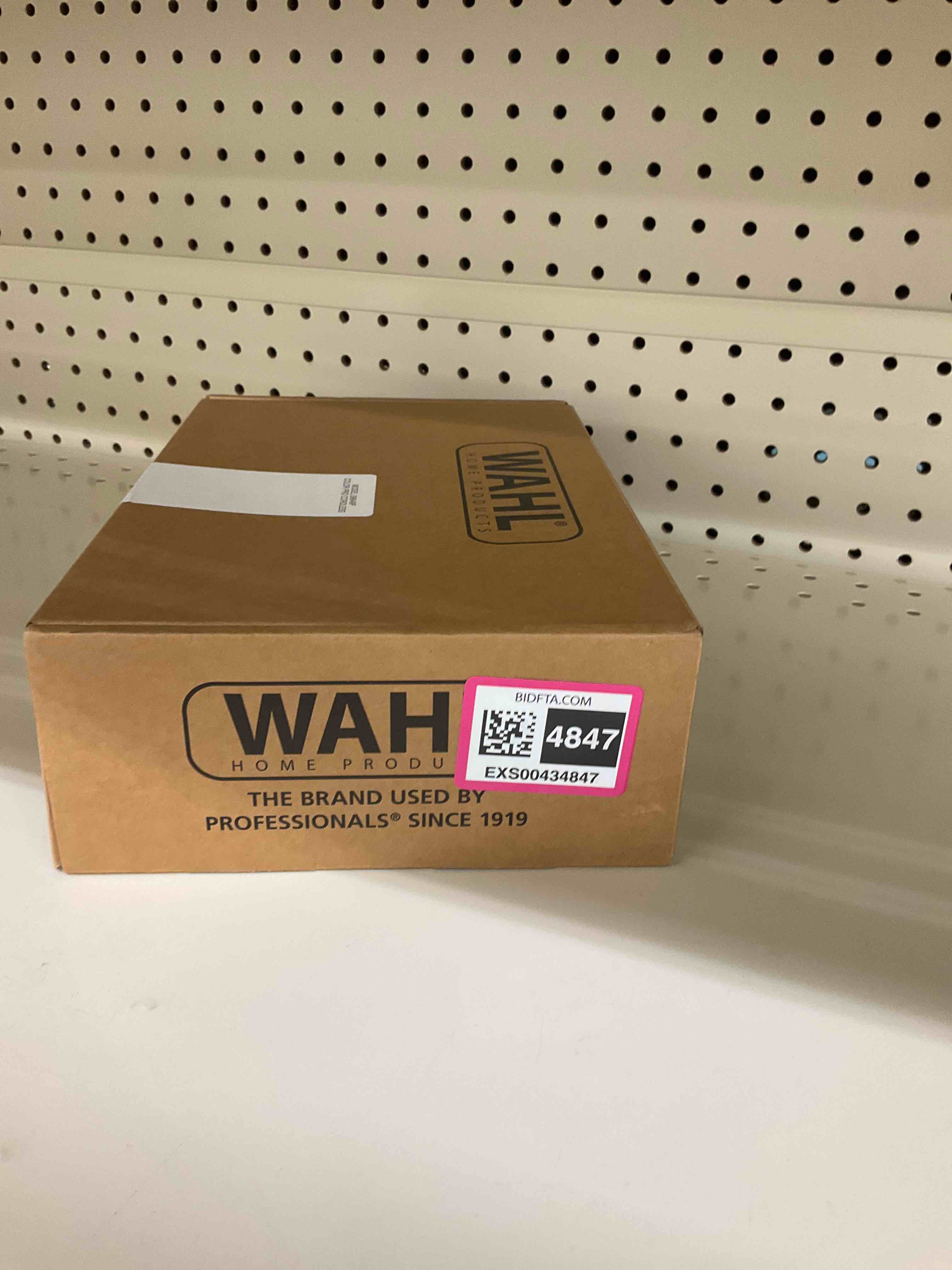 https://s3.amazonaws.com/lotting-images-prod/bidfta/EXS00434847_1694450933352.jpeg