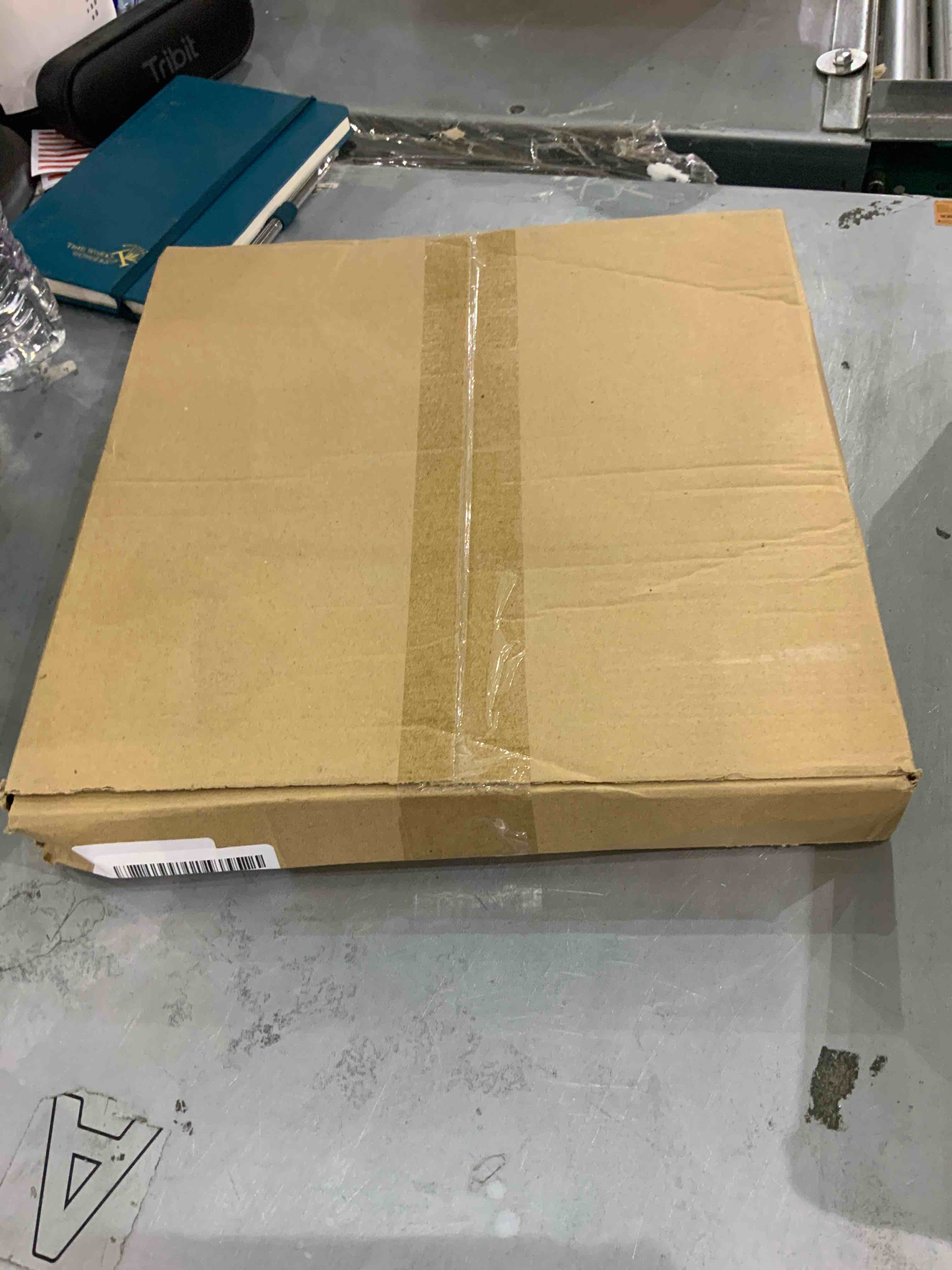 https://s3.amazonaws.com/lotting-images-prod/bidfta/EXS00435137_1693393701823.jpeg
