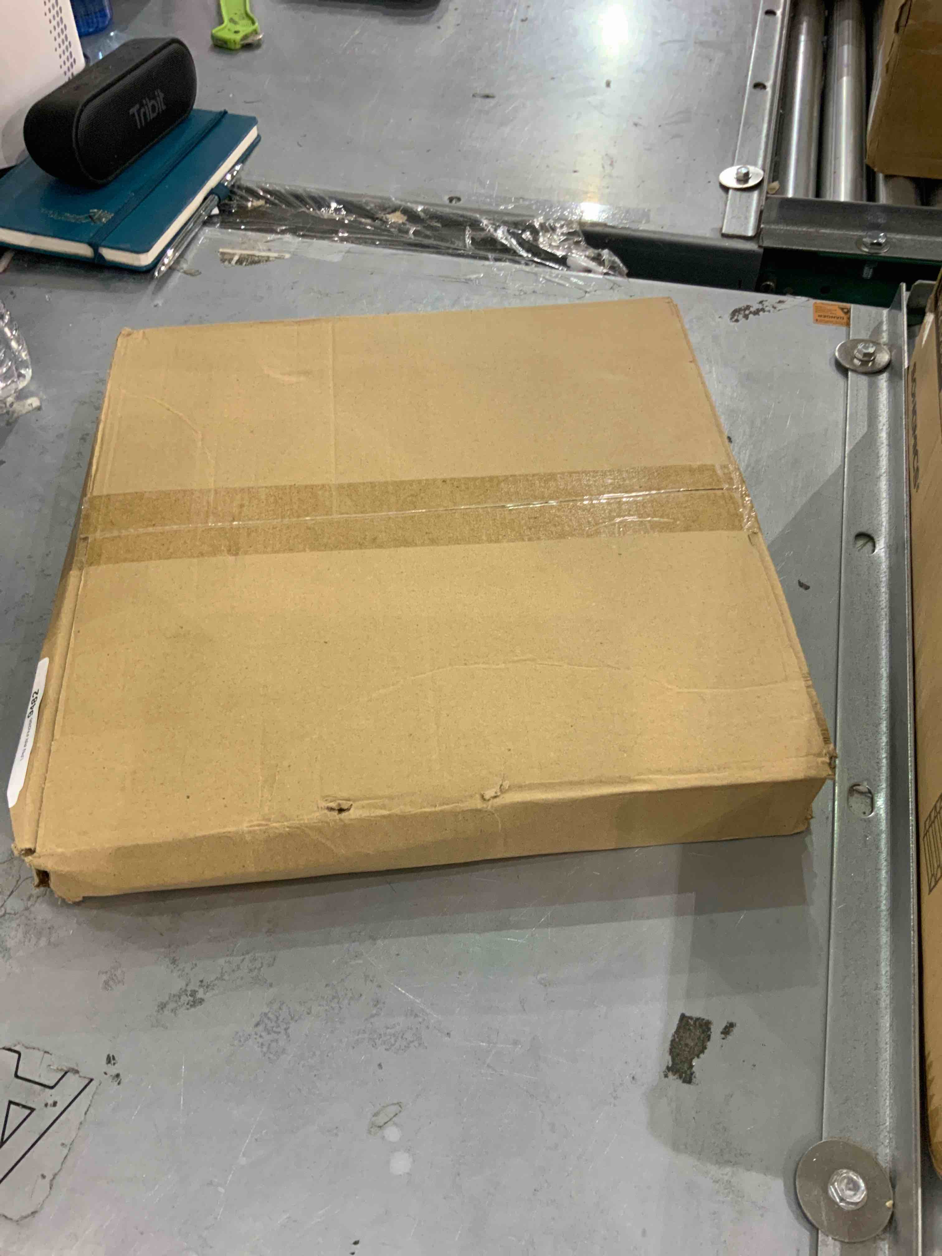 https://s3.amazonaws.com/lotting-images-prod/bidfta/EXS00435137_1693393711213.jpeg