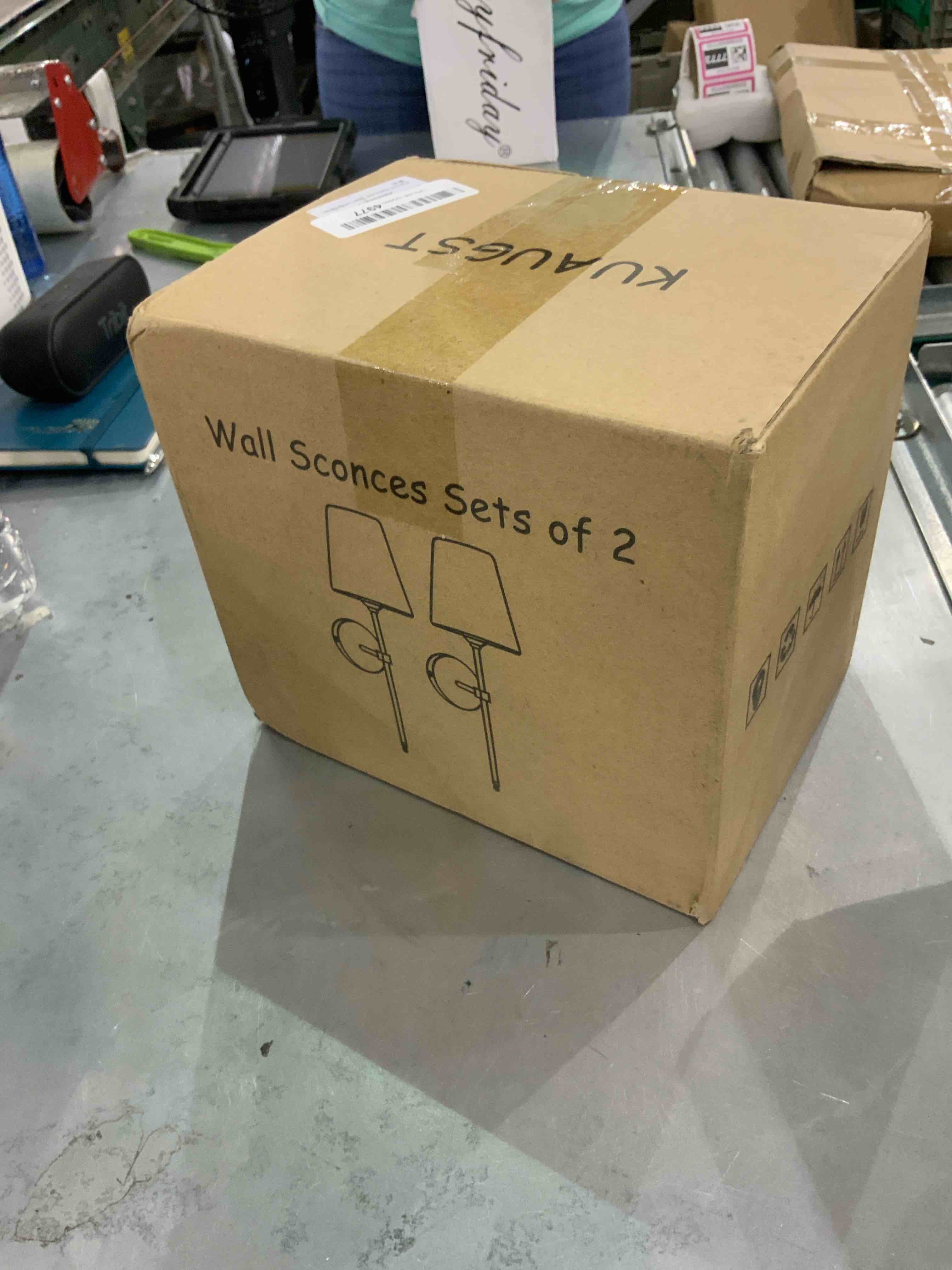 https://s3.amazonaws.com/lotting-images-prod/bidfta/EXS00435142_1693394004561.jpeg