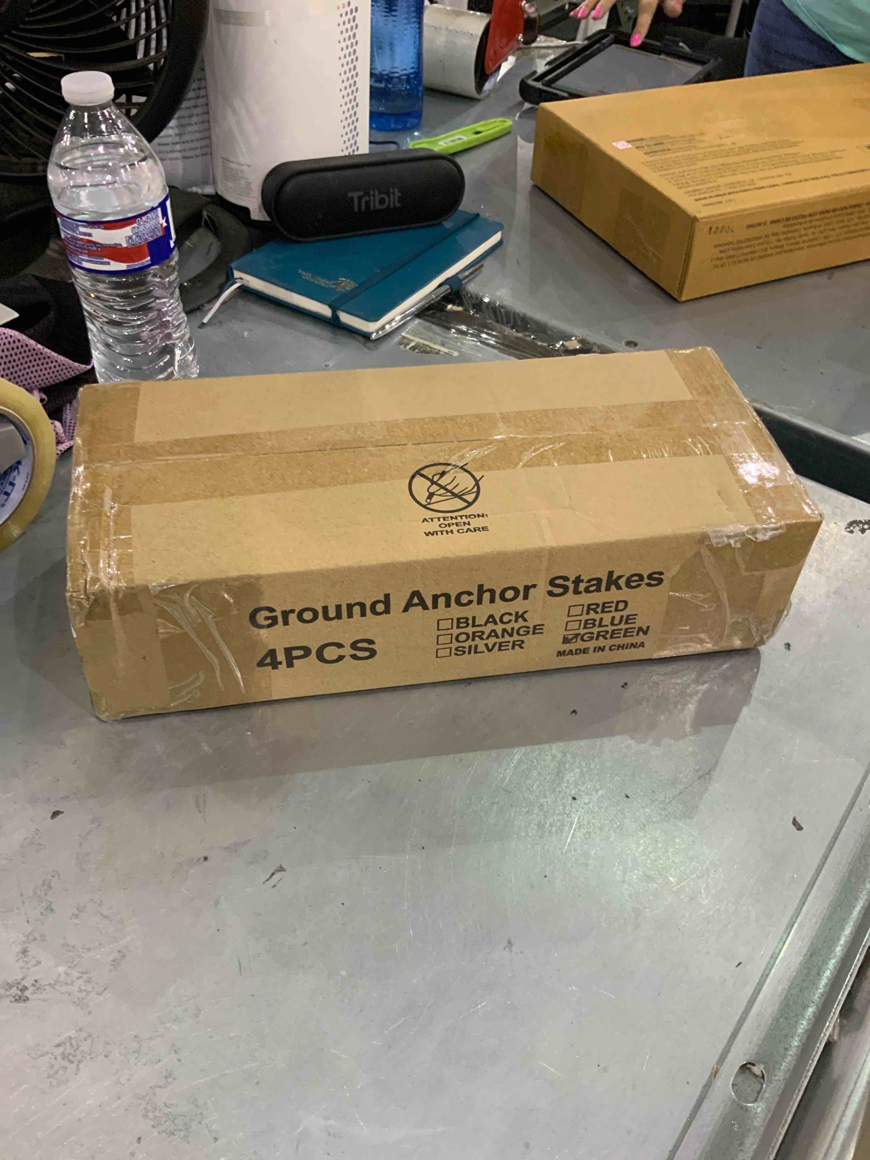https://s3.amazonaws.com/lotting-images-prod/bidfta/EXS00435147_1693394373348.jpeg