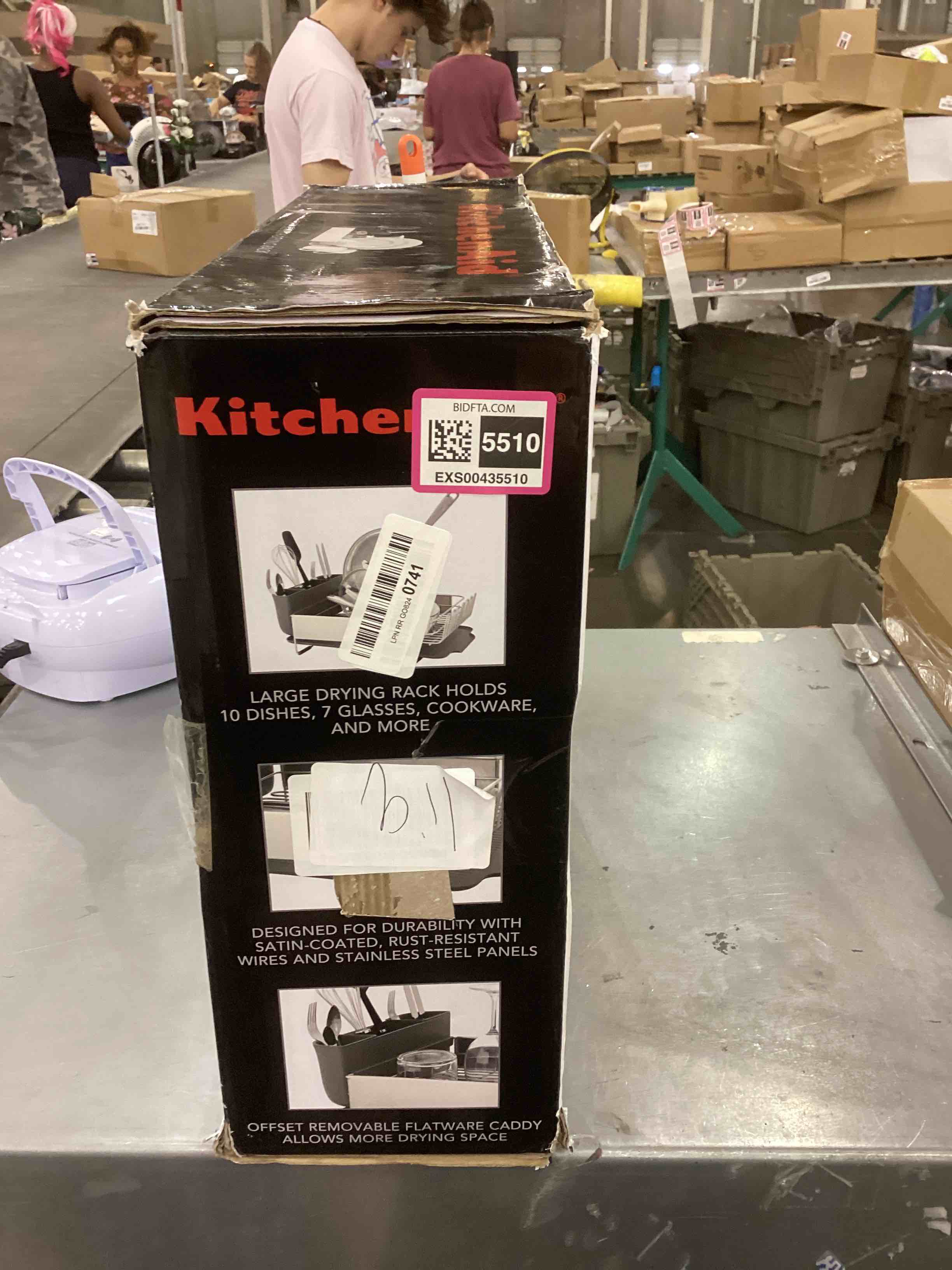 https://s3.amazonaws.com/lotting-images-prod/bidfta/EXS00435510_1692630773579.jpeg