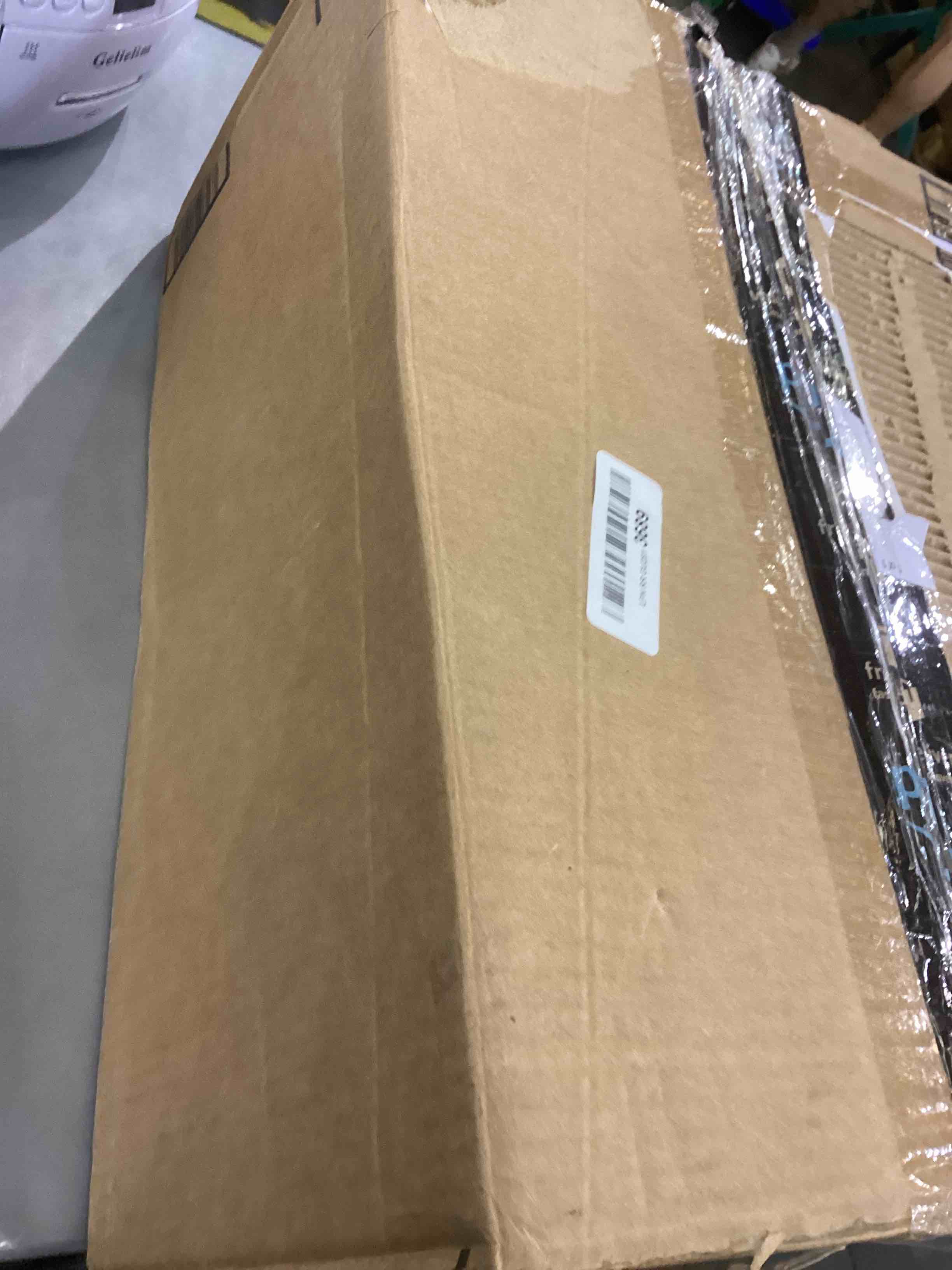 https://s3.amazonaws.com/lotting-images-prod/bidfta/EXS00435763_1692729283943.jpeg