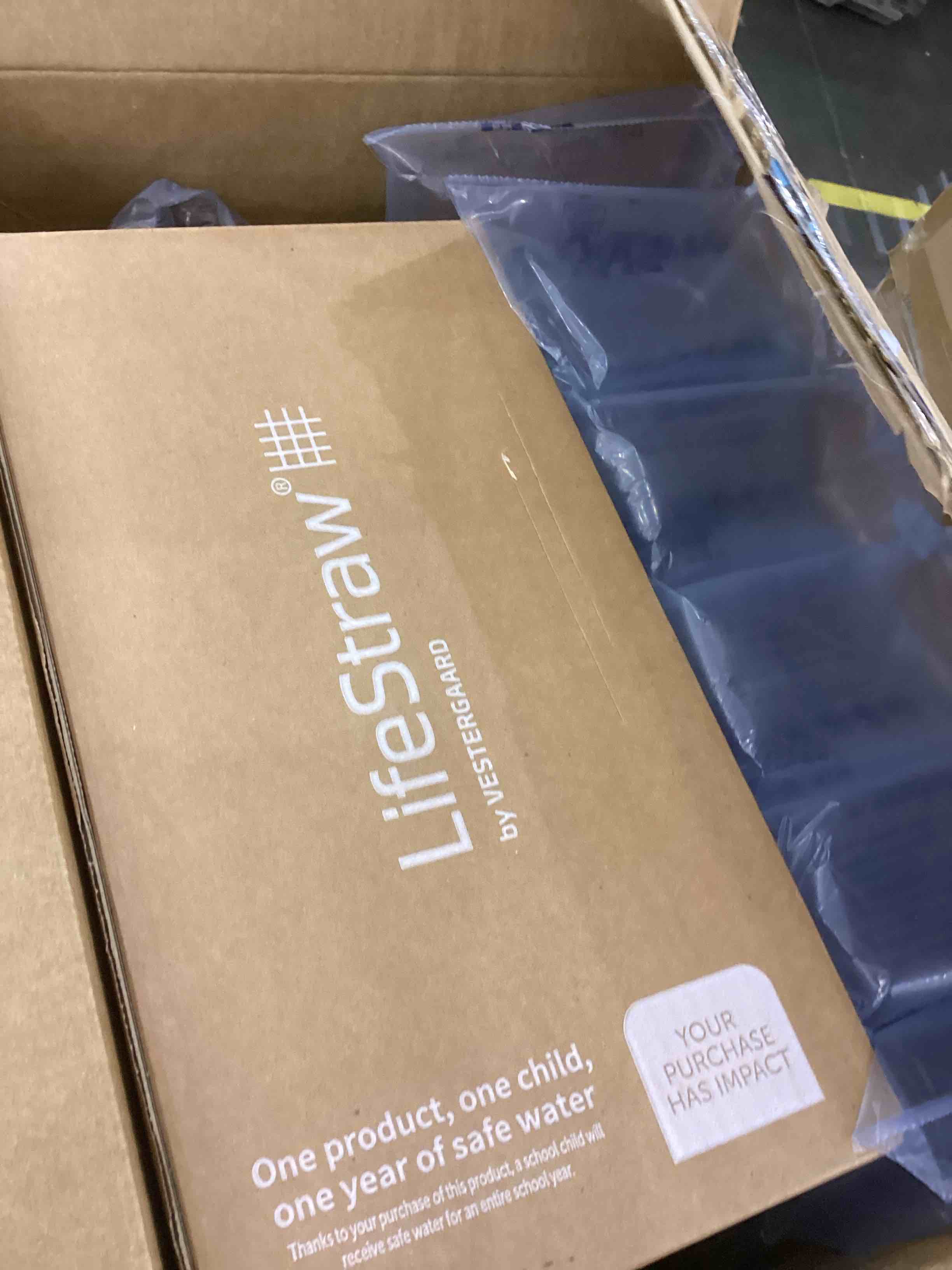 https://s3.amazonaws.com/lotting-images-prod/bidfta/EXS00435763_1692729301044.jpeg