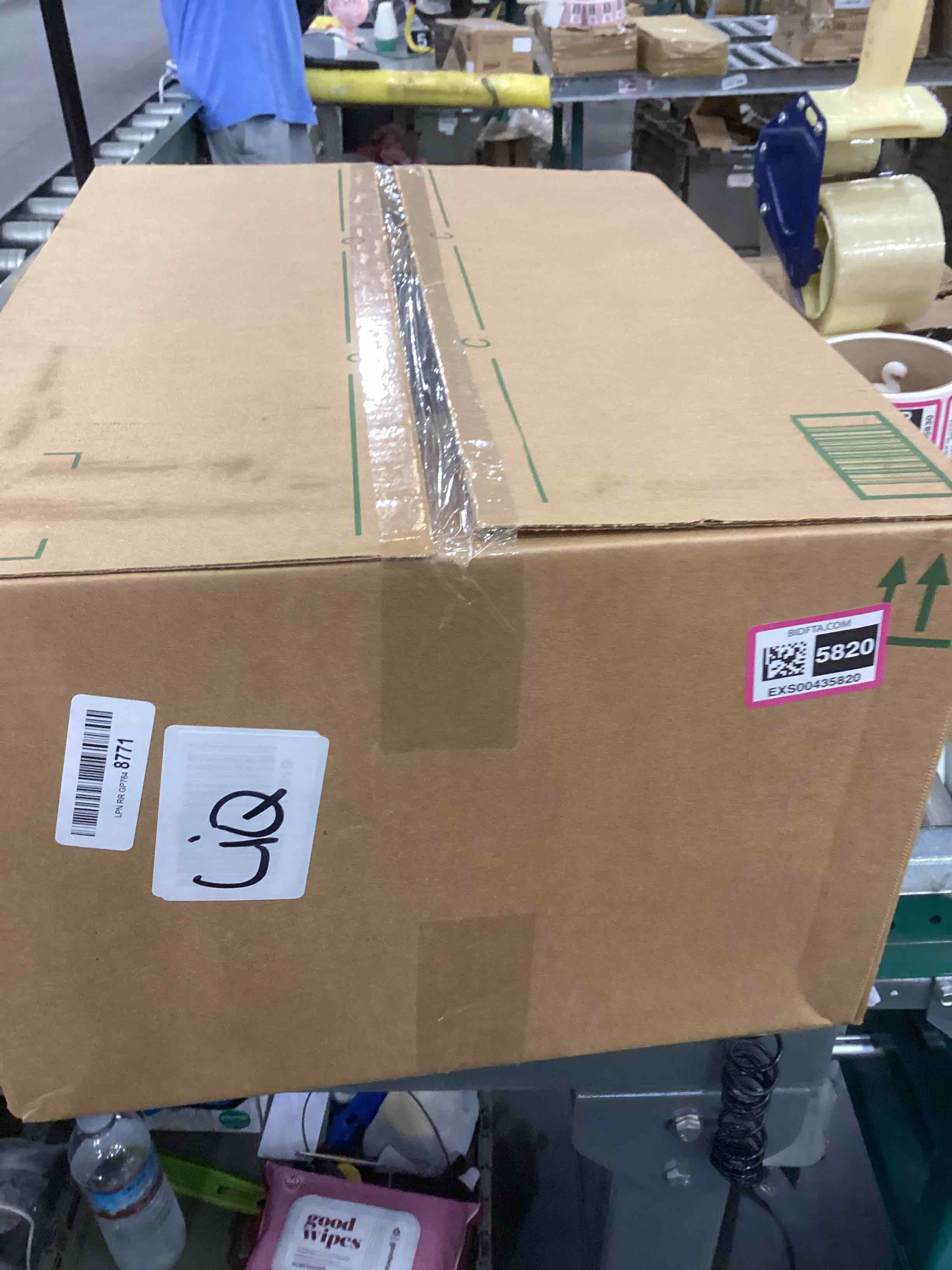 Therm-a-Rest Basecamp Self-Inflating Foam Camping Sleeping Pad, WingLock Valve, Regular - 20 x 72 Inches