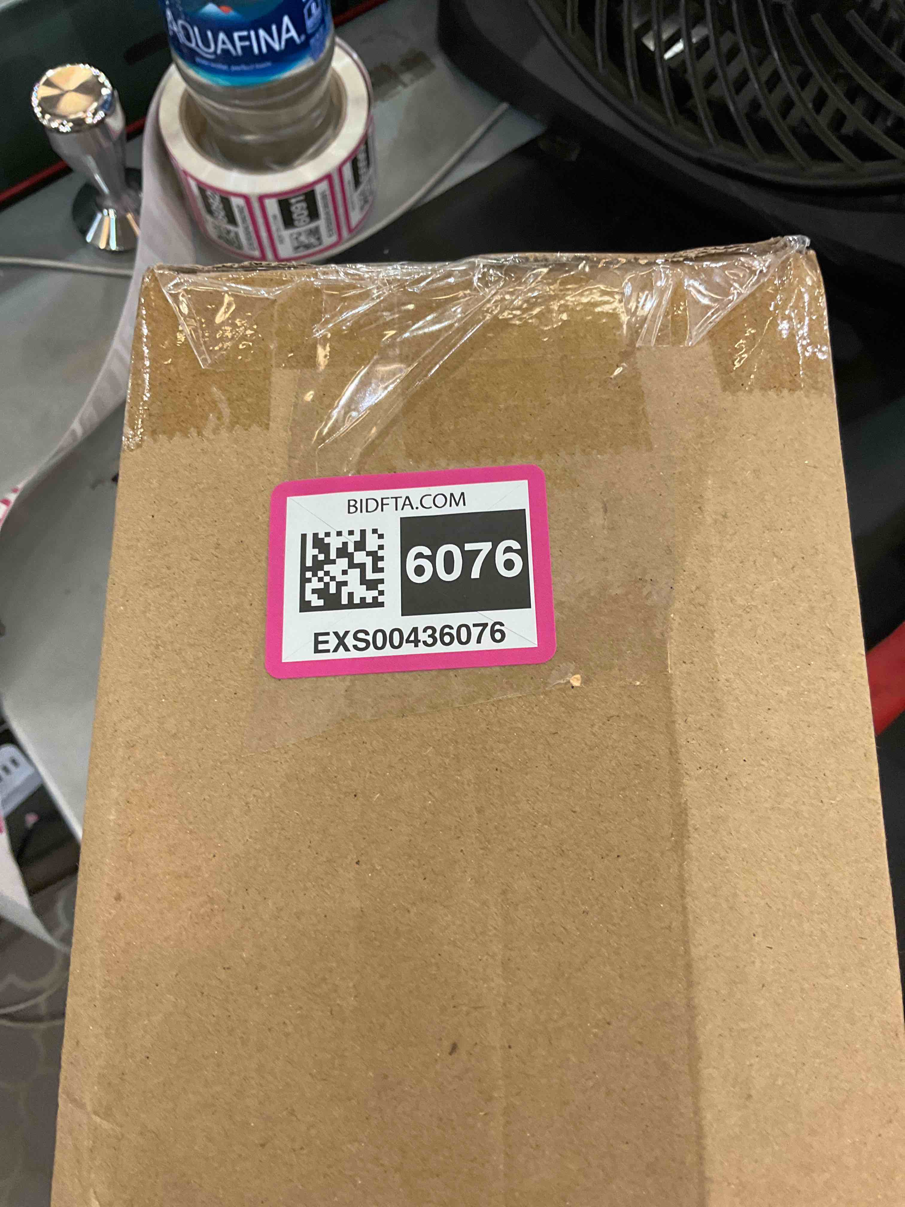 https://s3.amazonaws.com/lotting-images-prod/bidfta/EXS00436076_1693319833181.jpeg