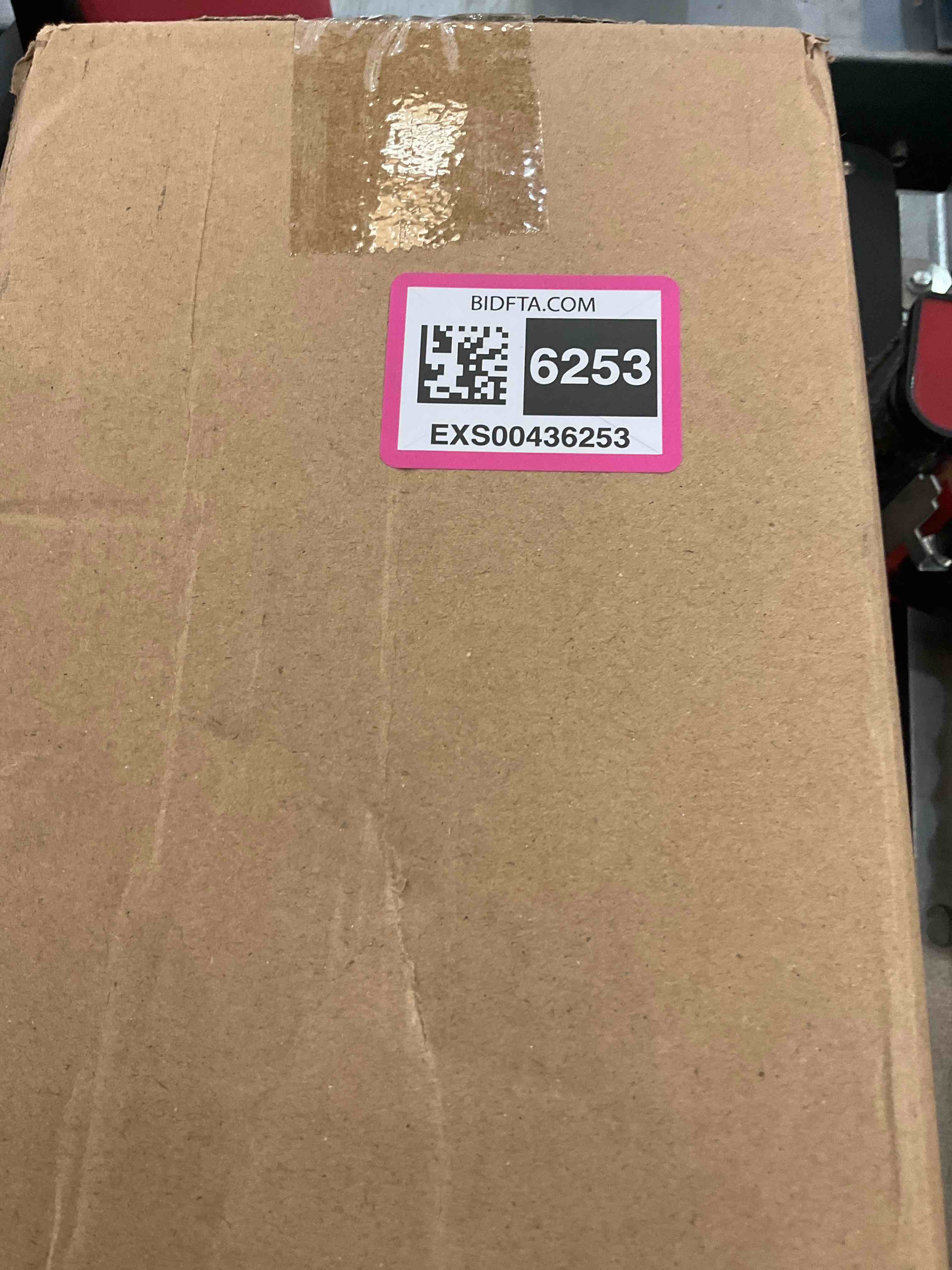 https://s3.amazonaws.com/lotting-images-prod/bidfta/EXS00436253_1693507289876.jpeg