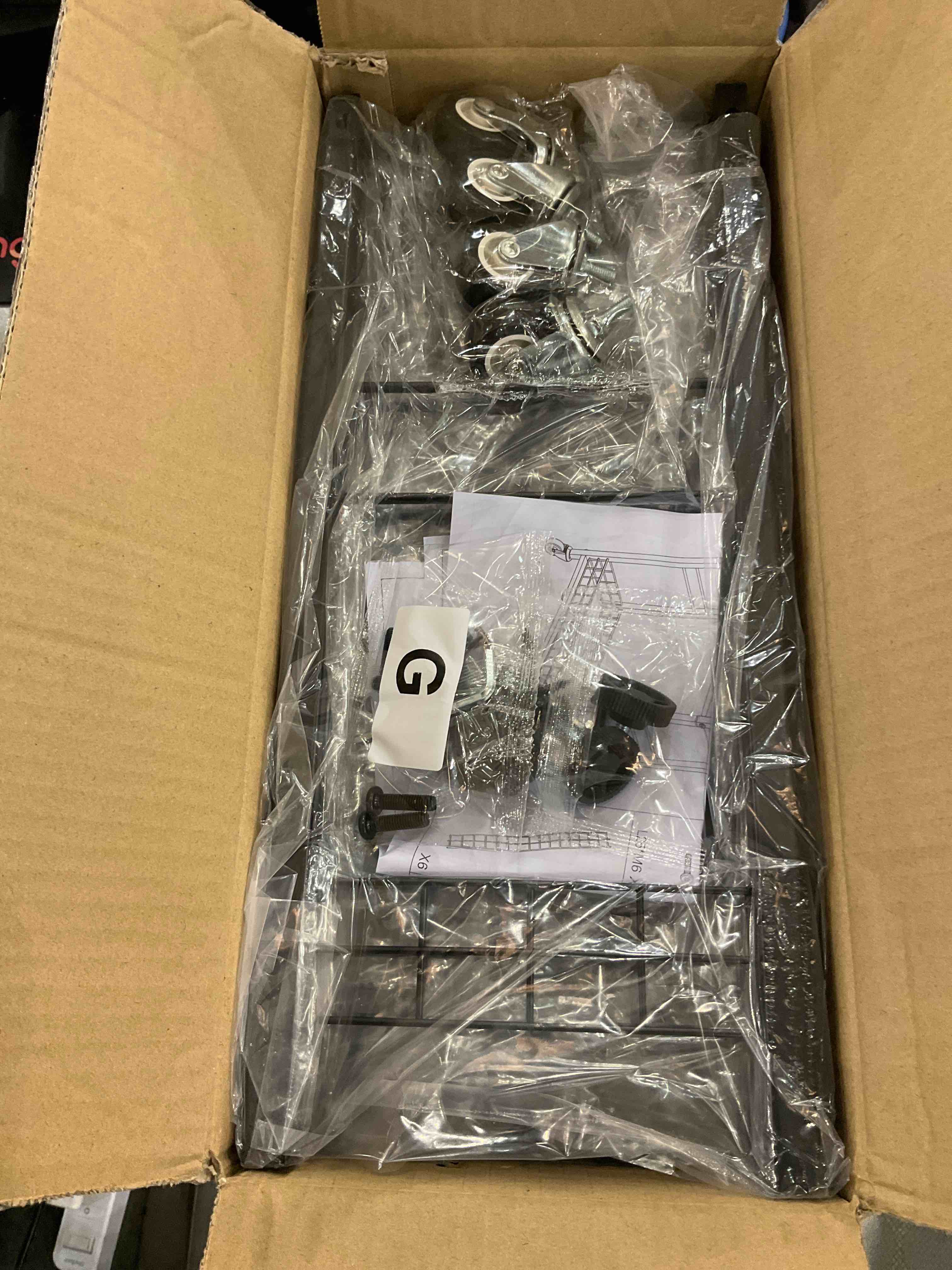 https://s3.amazonaws.com/lotting-images-prod/bidfta/EXS00436439_1693931933773.jpeg