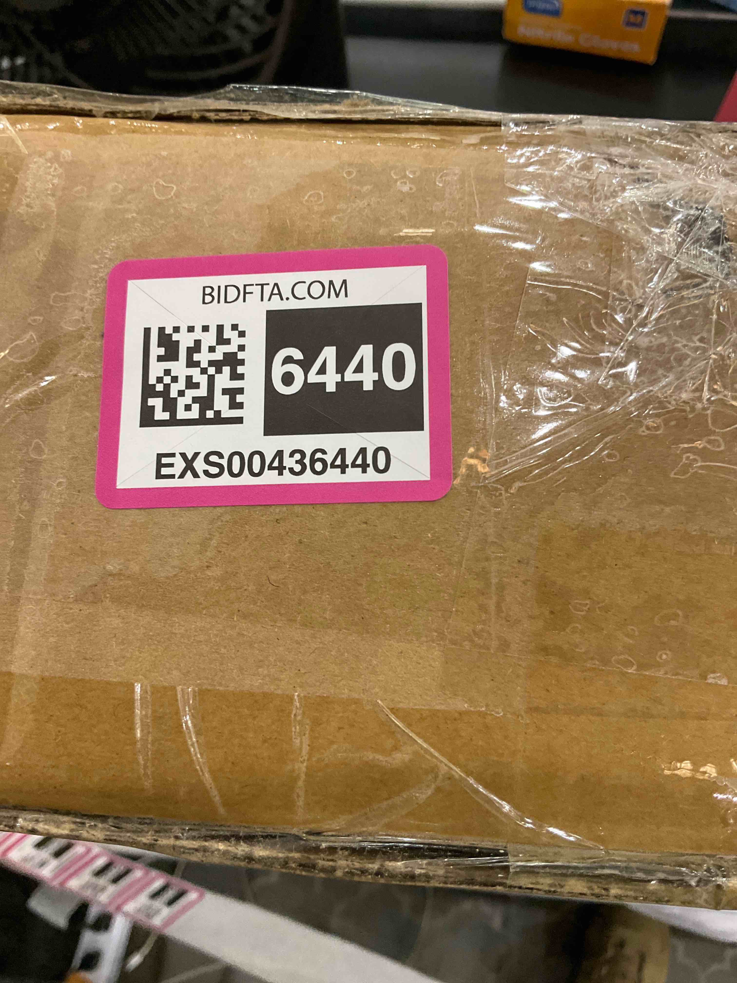 https://s3.amazonaws.com/lotting-images-prod/bidfta/EXS00436440_1693932099420.jpeg