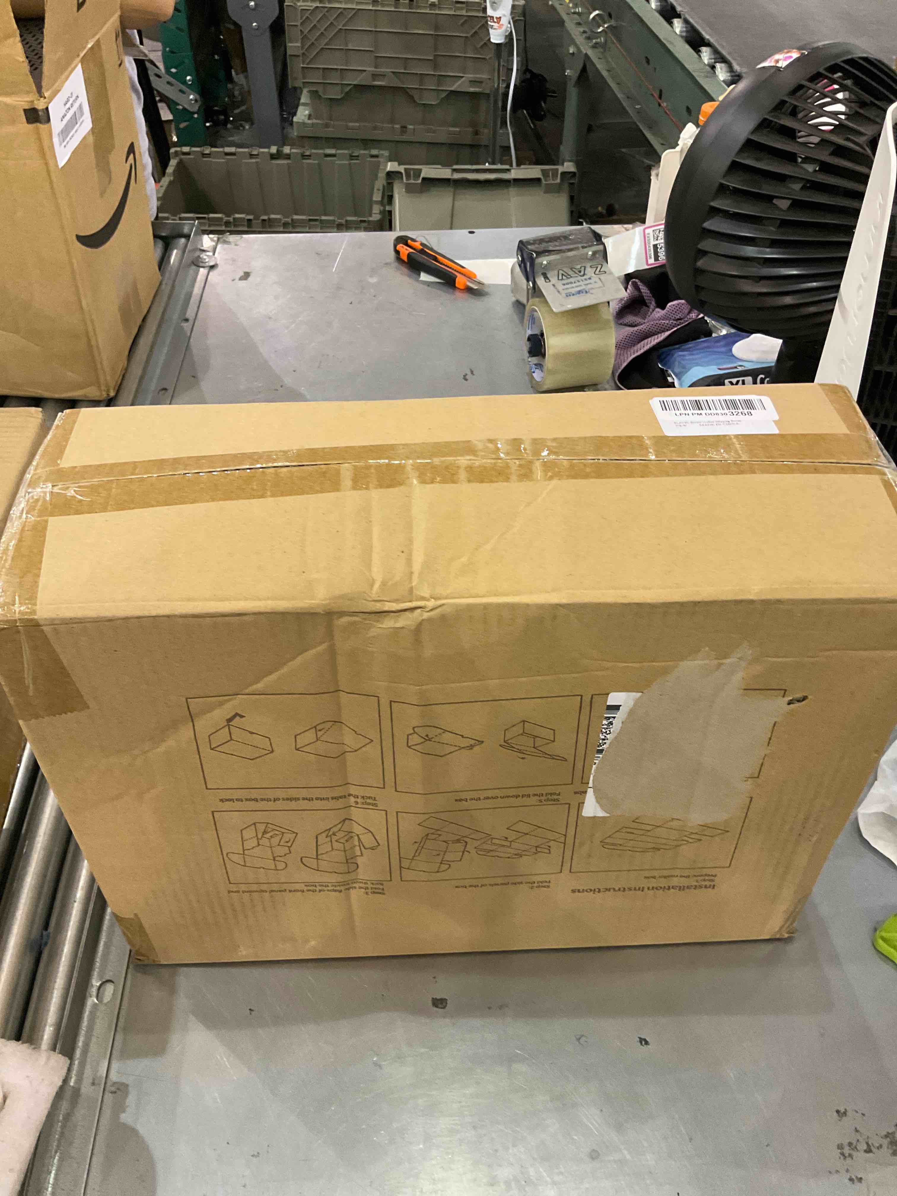 https://s3.amazonaws.com/lotting-images-prod/bidfta/EXS00436541_1693486073912.jpeg