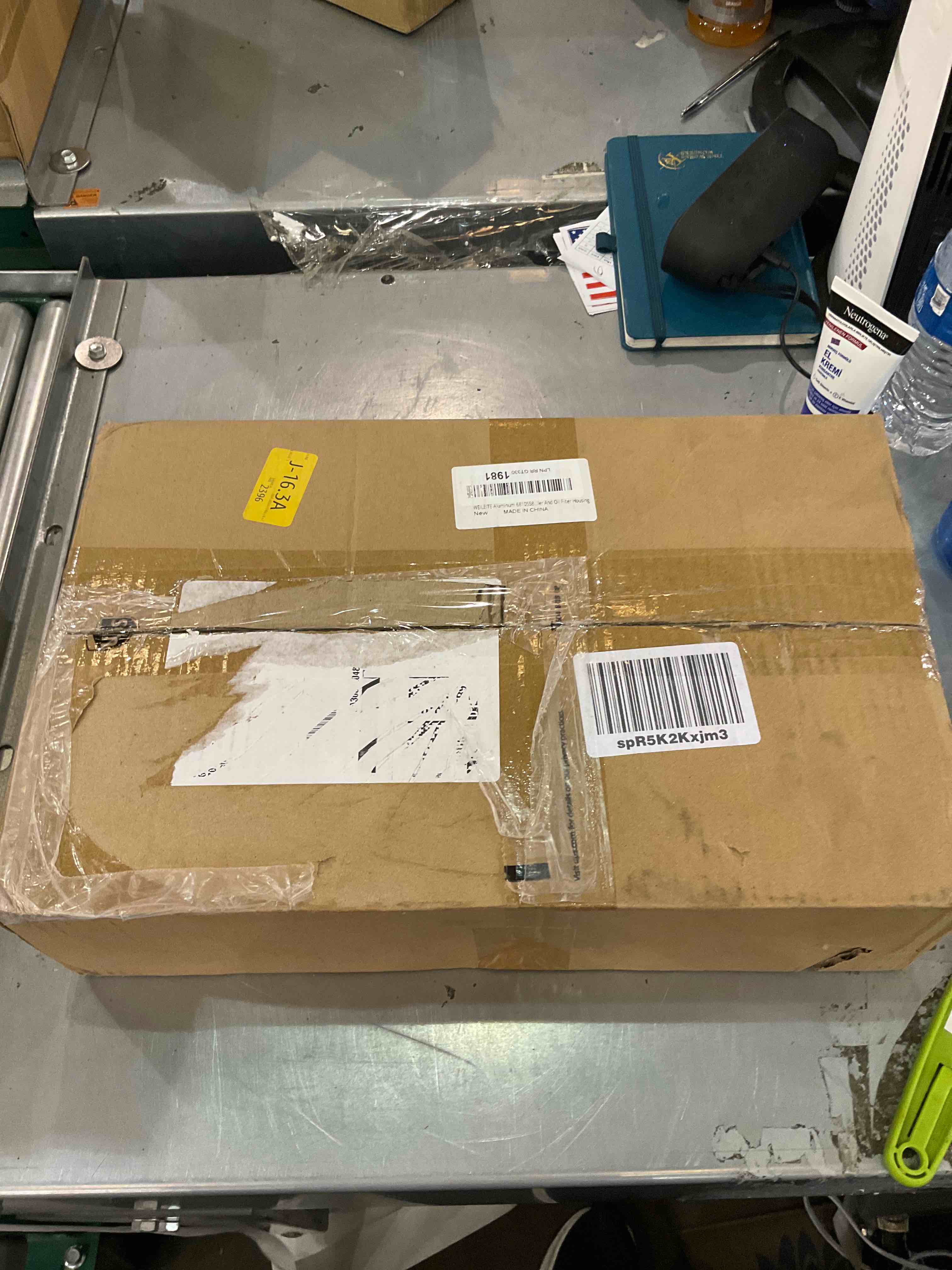 https://s3.amazonaws.com/lotting-images-prod/bidfta/EXS00436748_1693575803383.jpeg