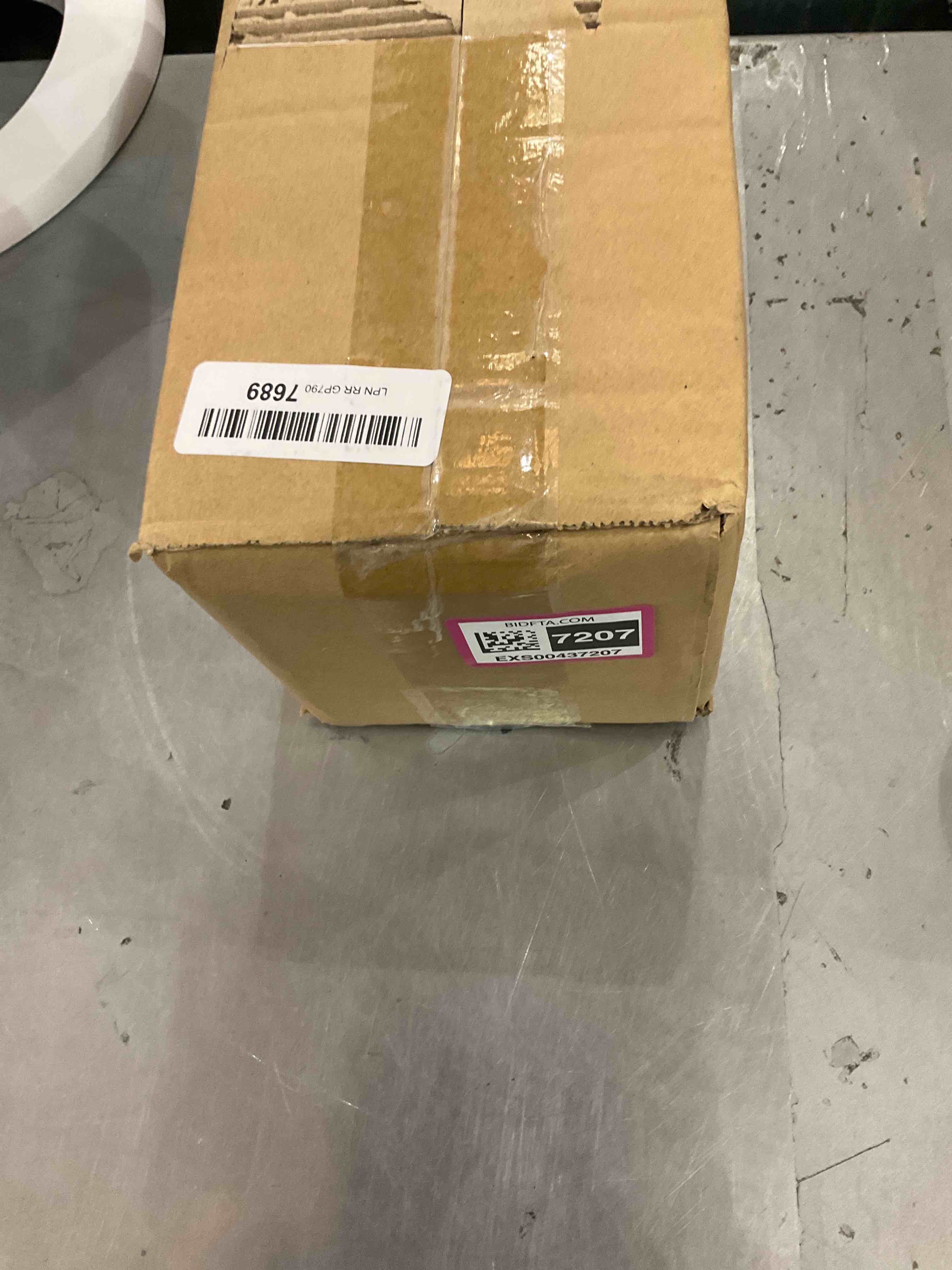 https://s3.amazonaws.com/lotting-images-prod/bidfta/EXS00437207_1693594507487.jpeg