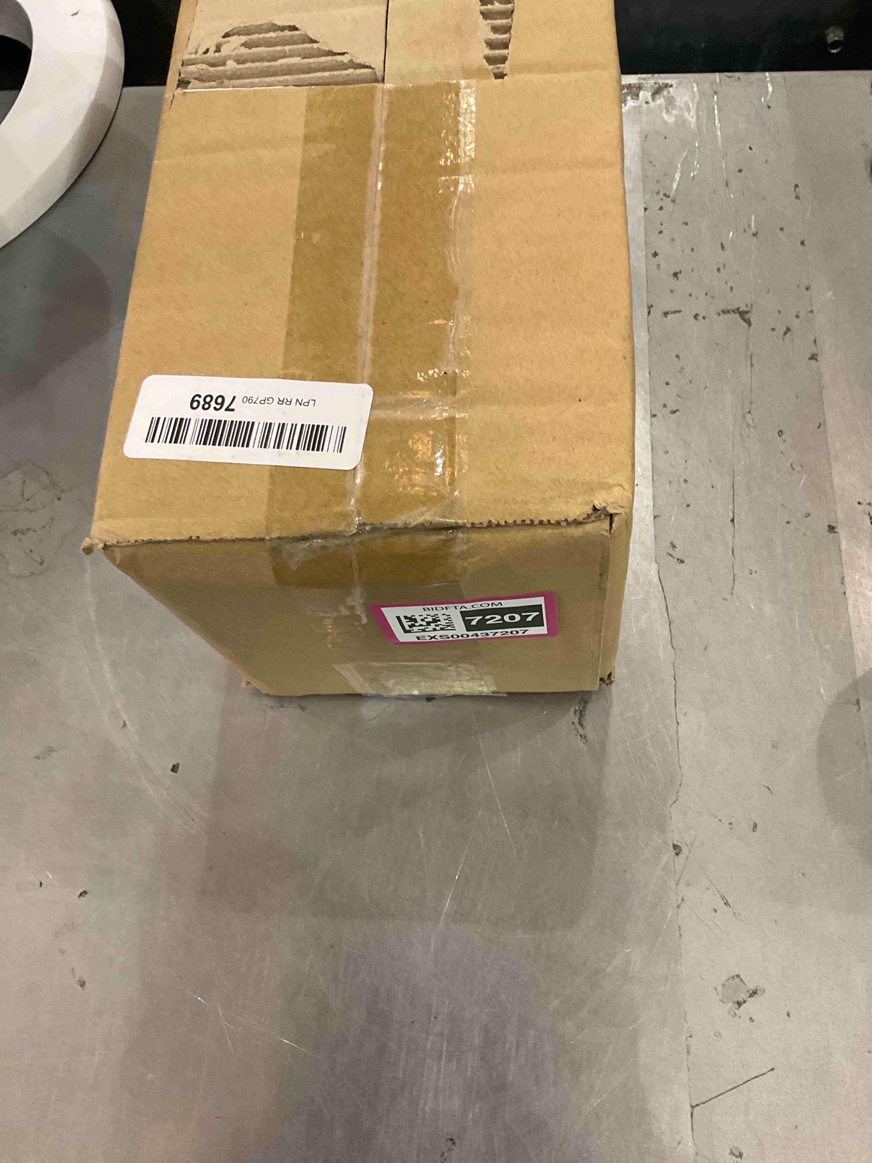 https://s3.amazonaws.com/lotting-images-prod/bidfta/EXS00437207_1693594508740.jpeg