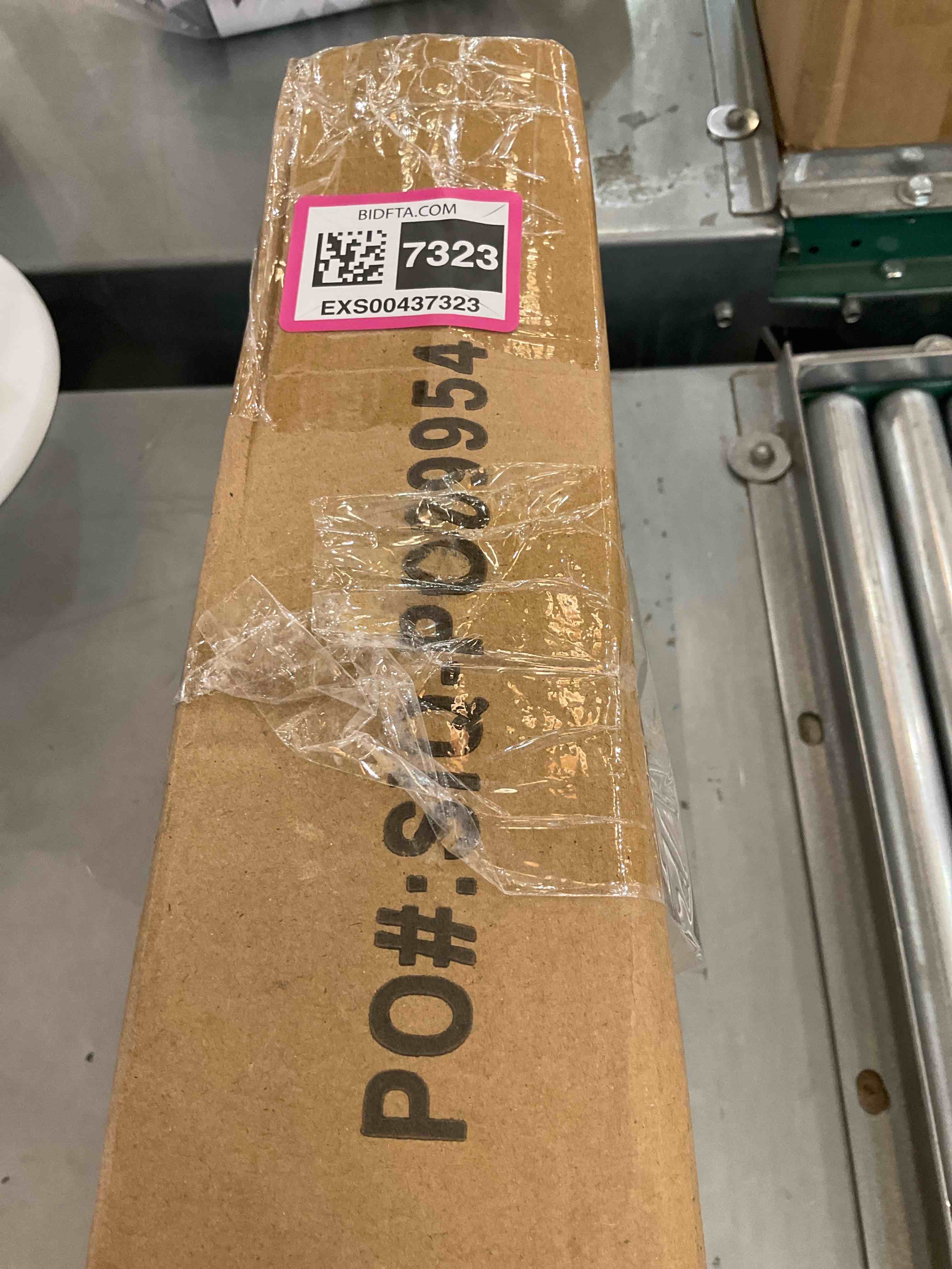 https://s3.amazonaws.com/lotting-images-prod/bidfta/EXS00437323_1693933276912.jpeg