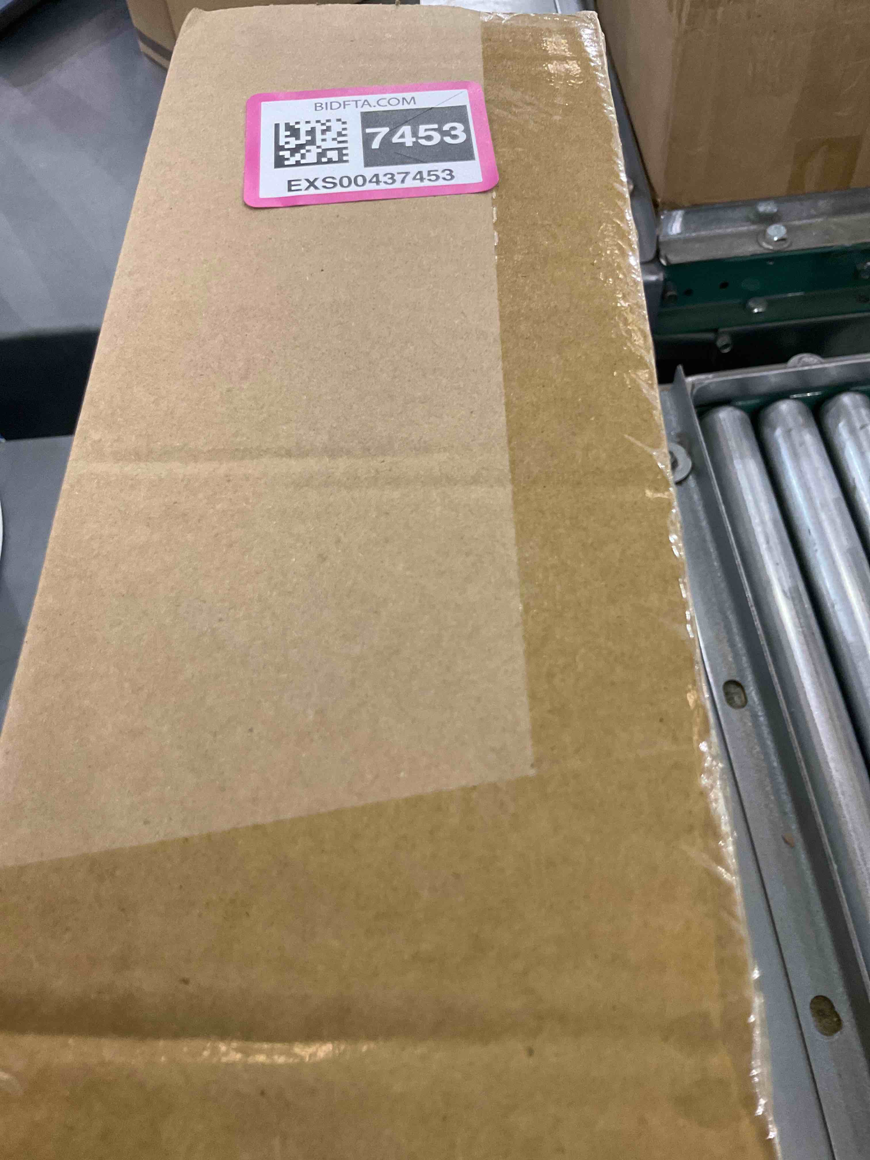 https://s3.amazonaws.com/lotting-images-prod/bidfta/EXS00437453_1694008314619.jpeg