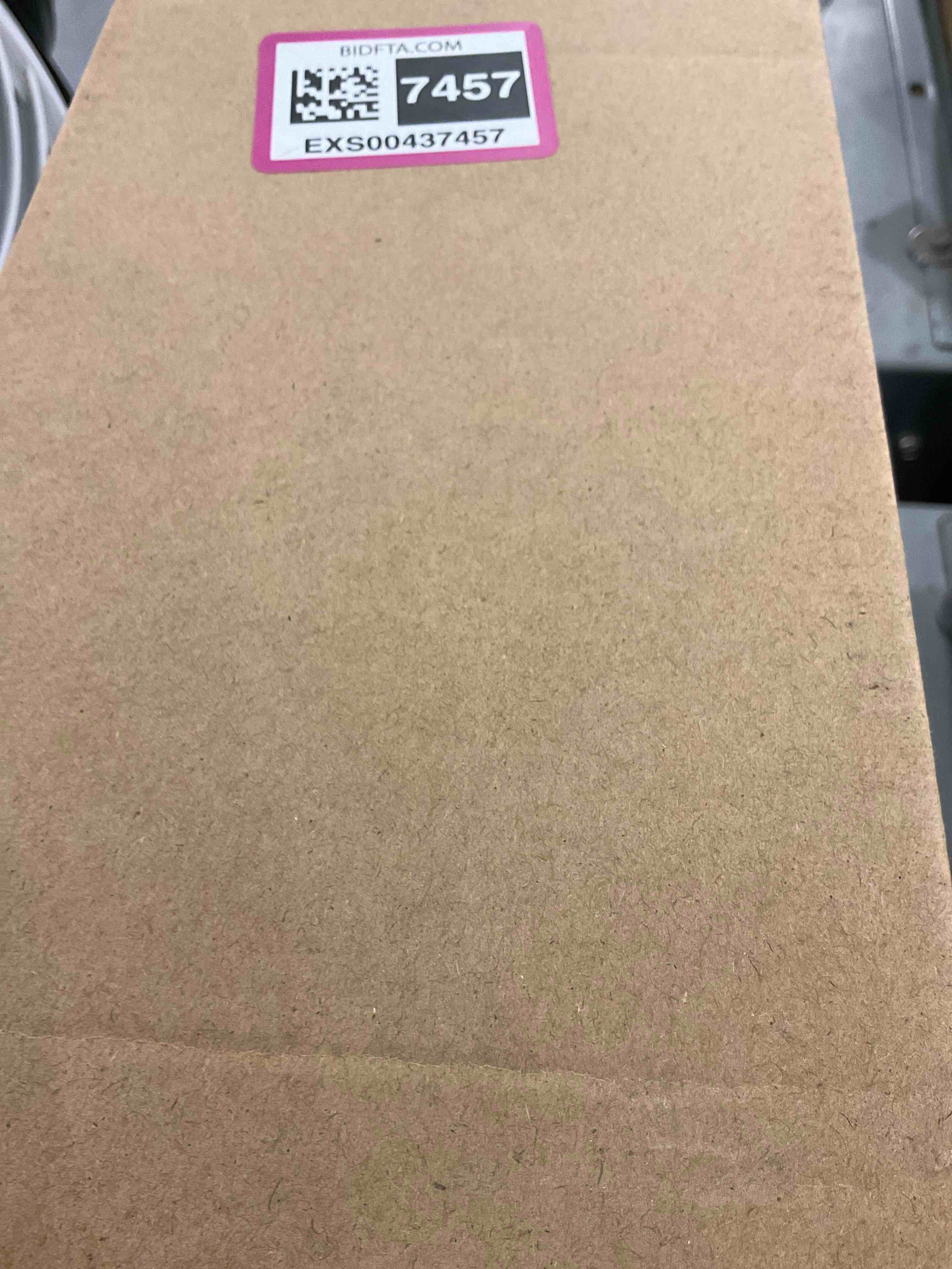 https://s3.amazonaws.com/lotting-images-prod/bidfta/EXS00437457_1694008679228.jpeg