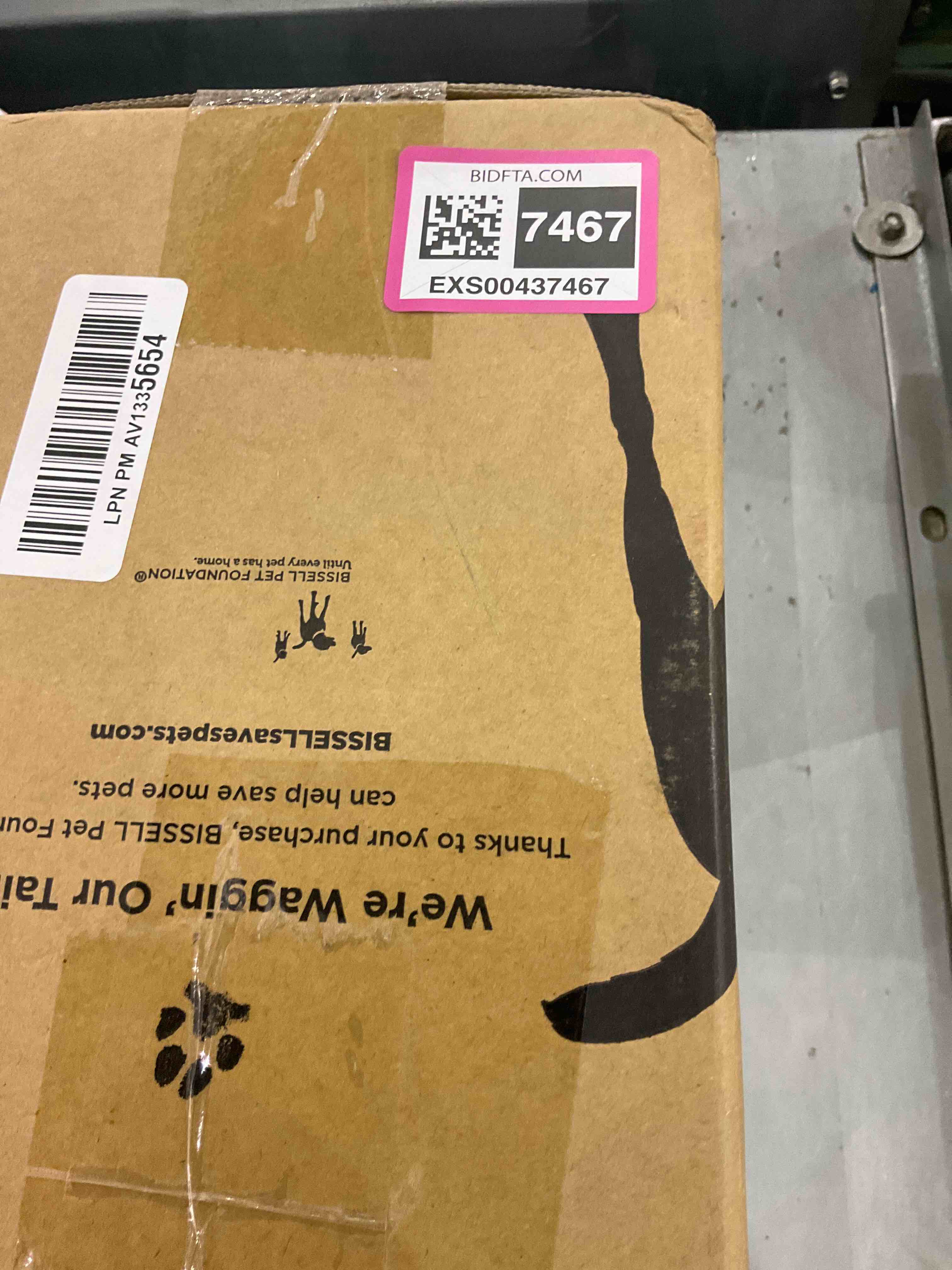 https://s3.amazonaws.com/lotting-images-prod/bidfta/EXS00437467_1694009669472.jpeg