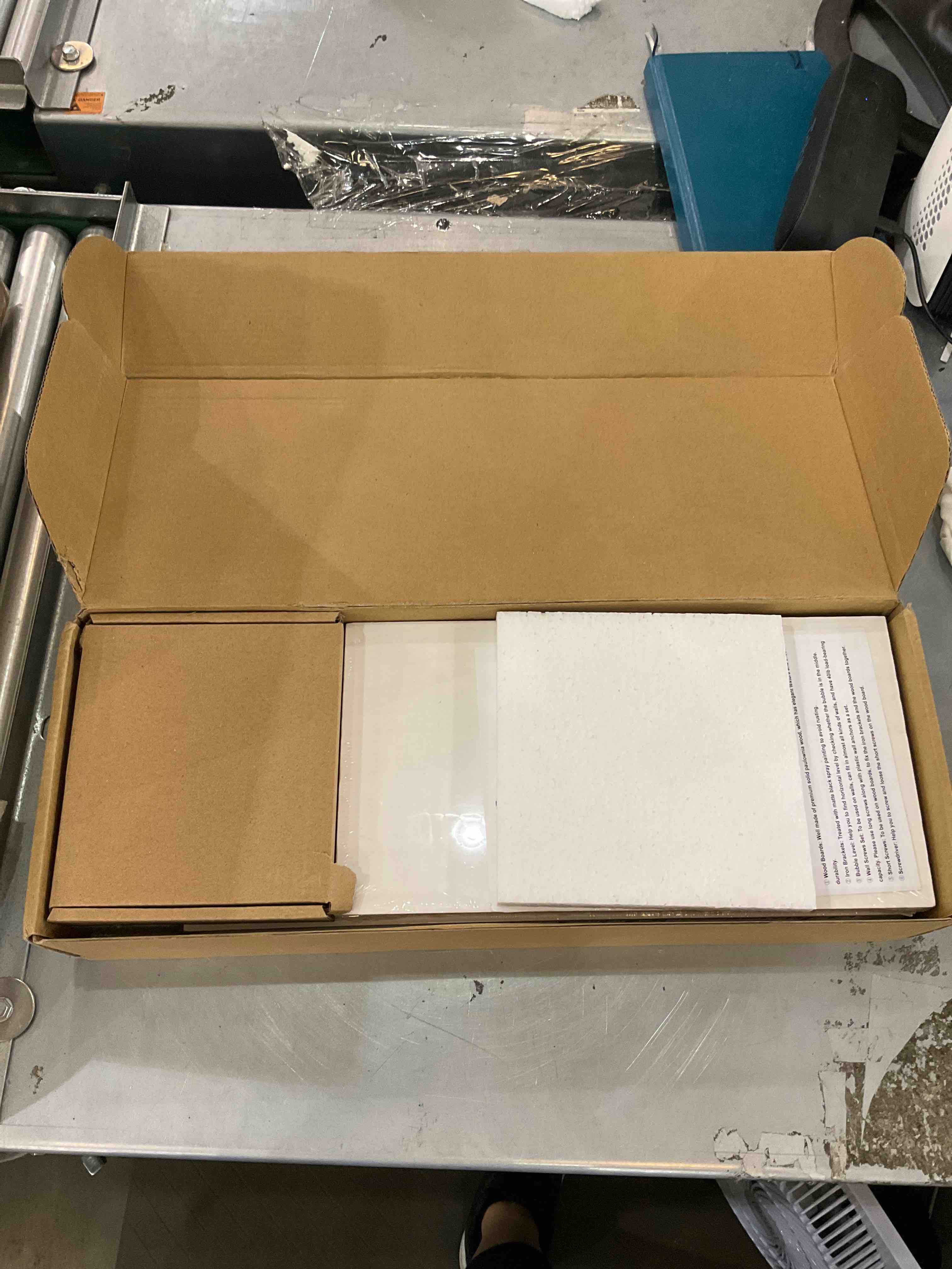 https://s3.amazonaws.com/lotting-images-prod/bidfta/EXS00437615_1693317347913.jpeg