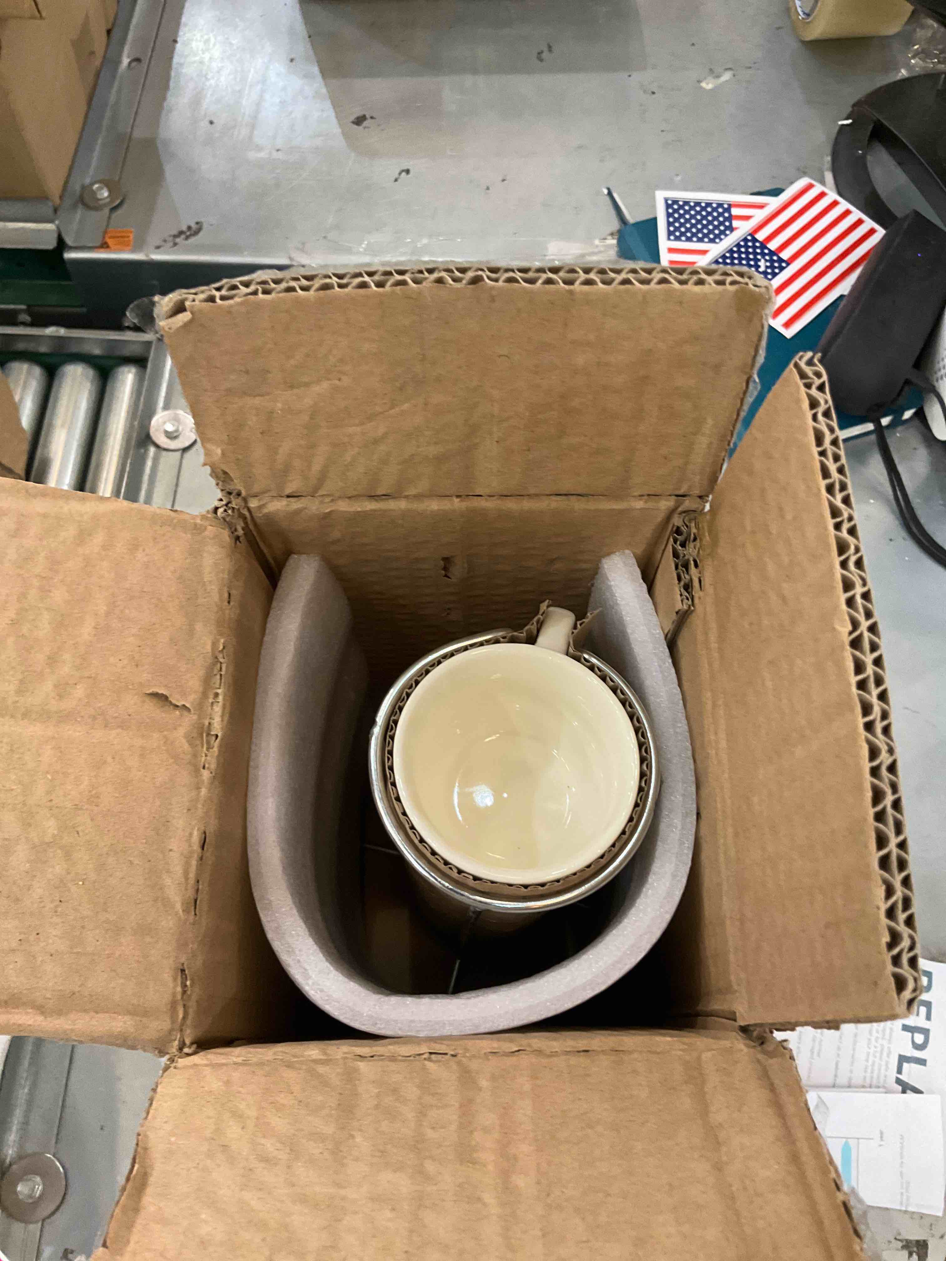 https://s3.amazonaws.com/lotting-images-prod/bidfta/EXS00437691_1693328175702.jpeg
