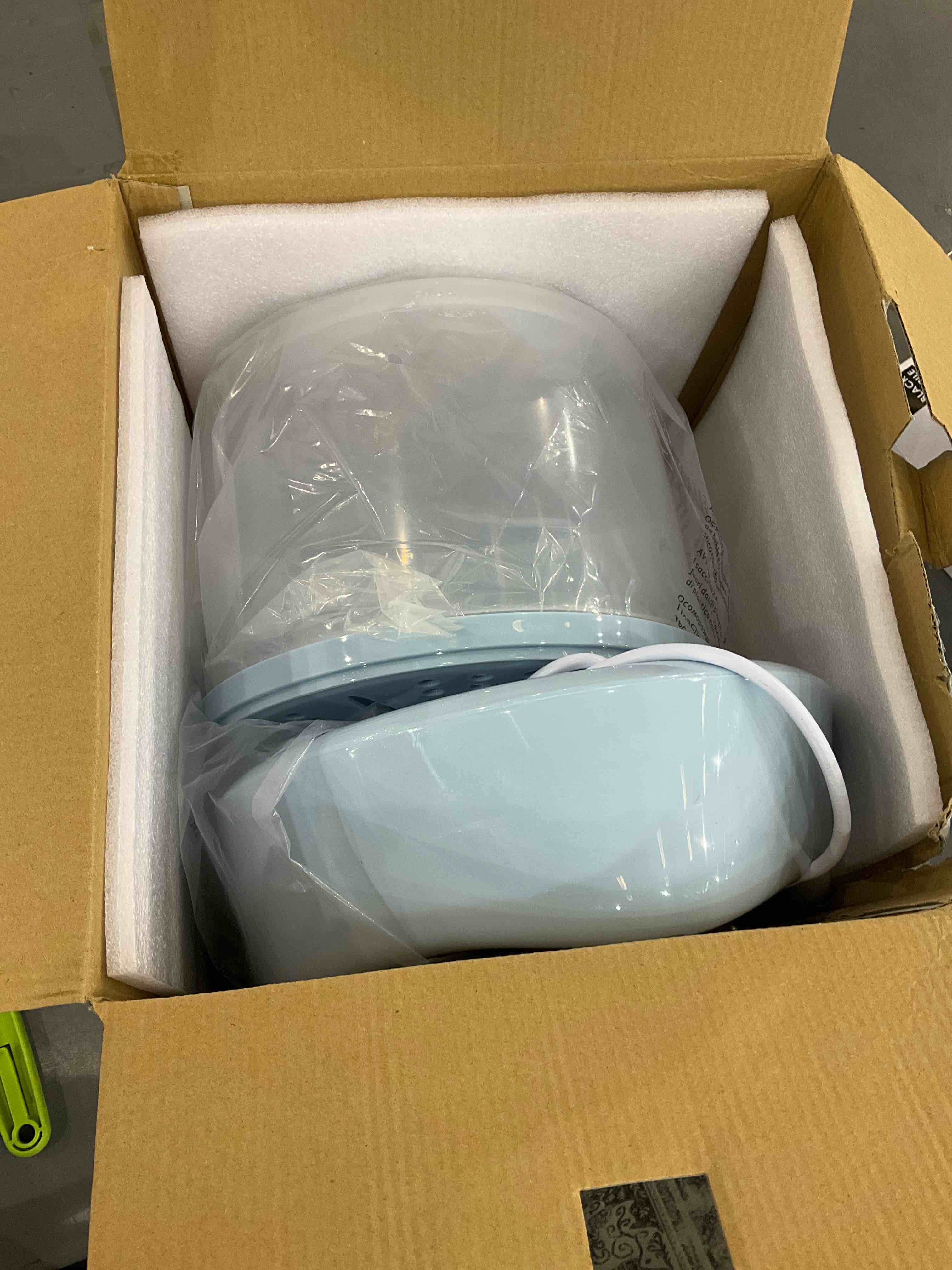 https://s3.amazonaws.com/lotting-images-prod/bidfta/EXS00438270_1694541139429.jpeg