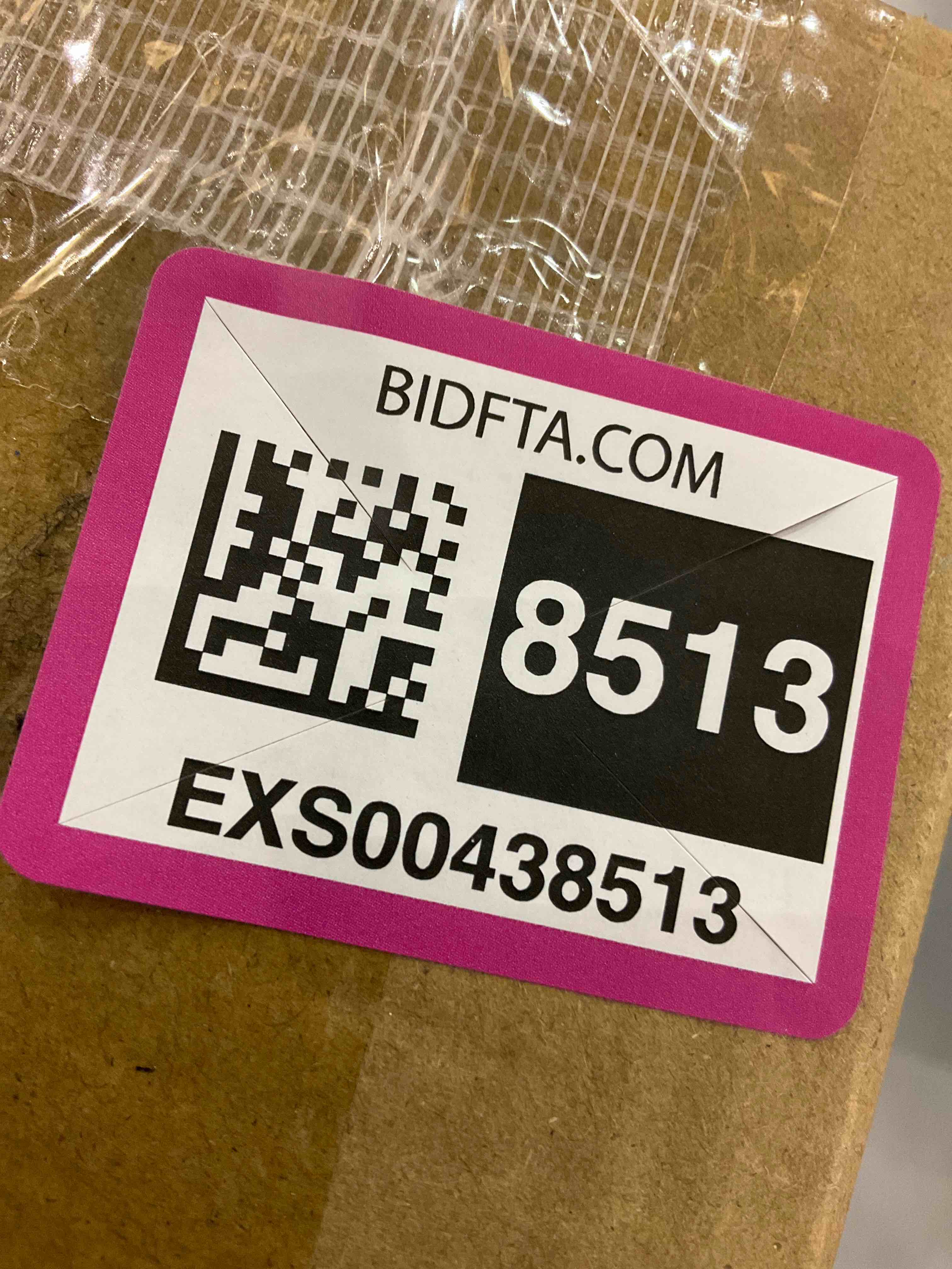 https://s3.amazonaws.com/lotting-images-prod/bidfta/EXS00438513_1693397316461.jpeg
