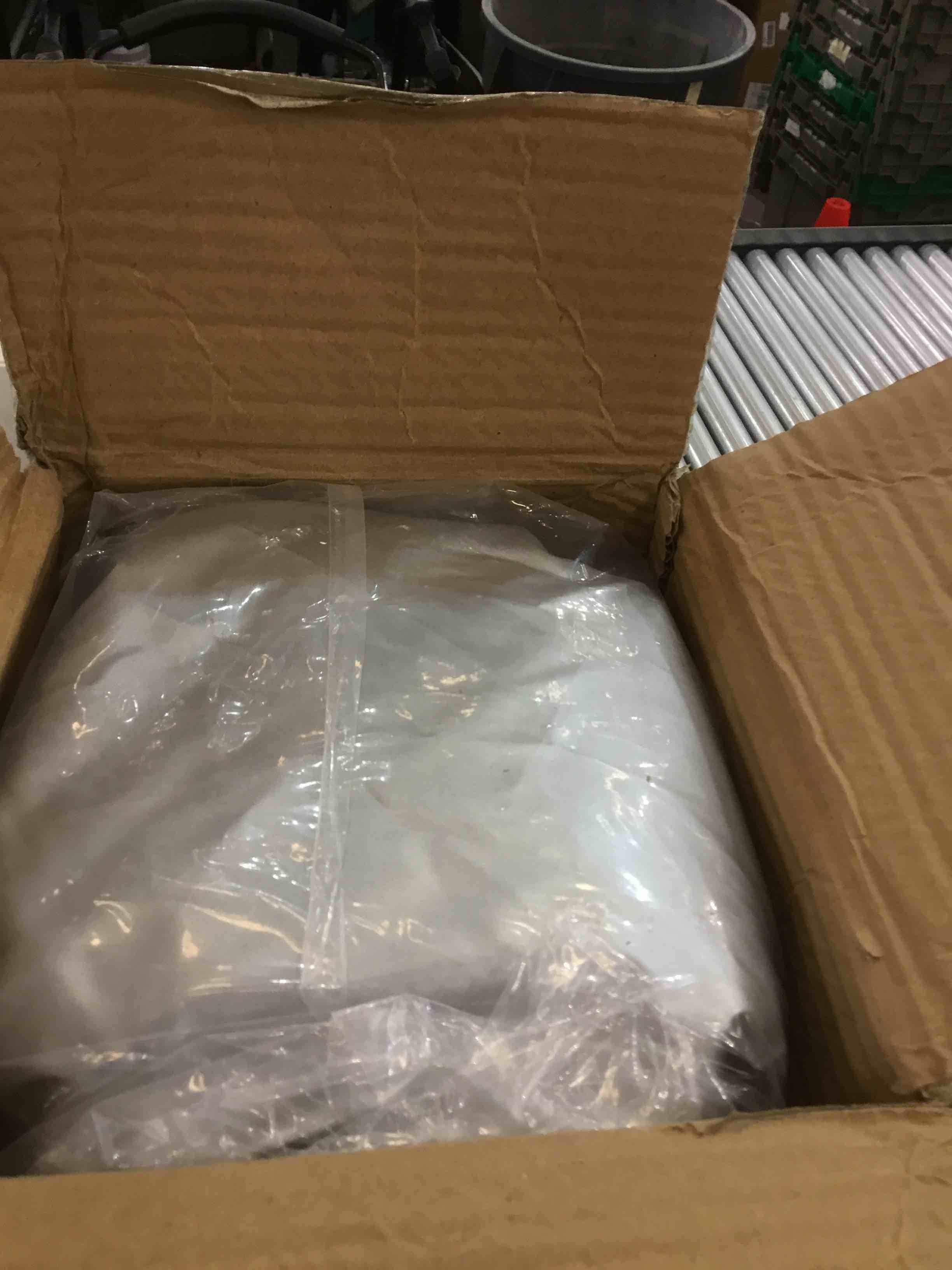 https://s3.amazonaws.com/lotting-images-prod/bidfta/EXS00439453_1693501368175.jpeg
