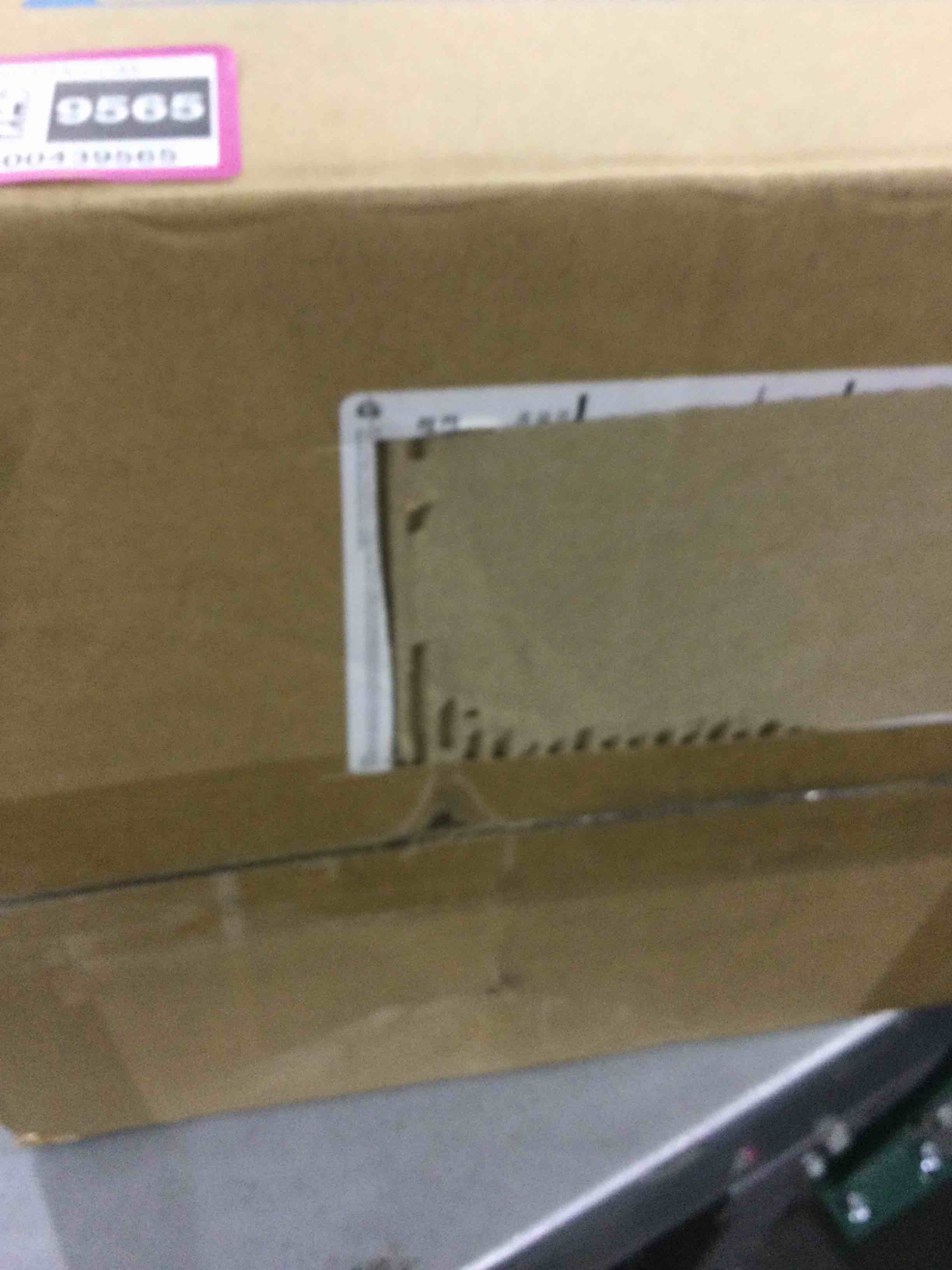 https://s3.amazonaws.com/lotting-images-prod/bidfta/EXS00439565_1693307842465.jpeg