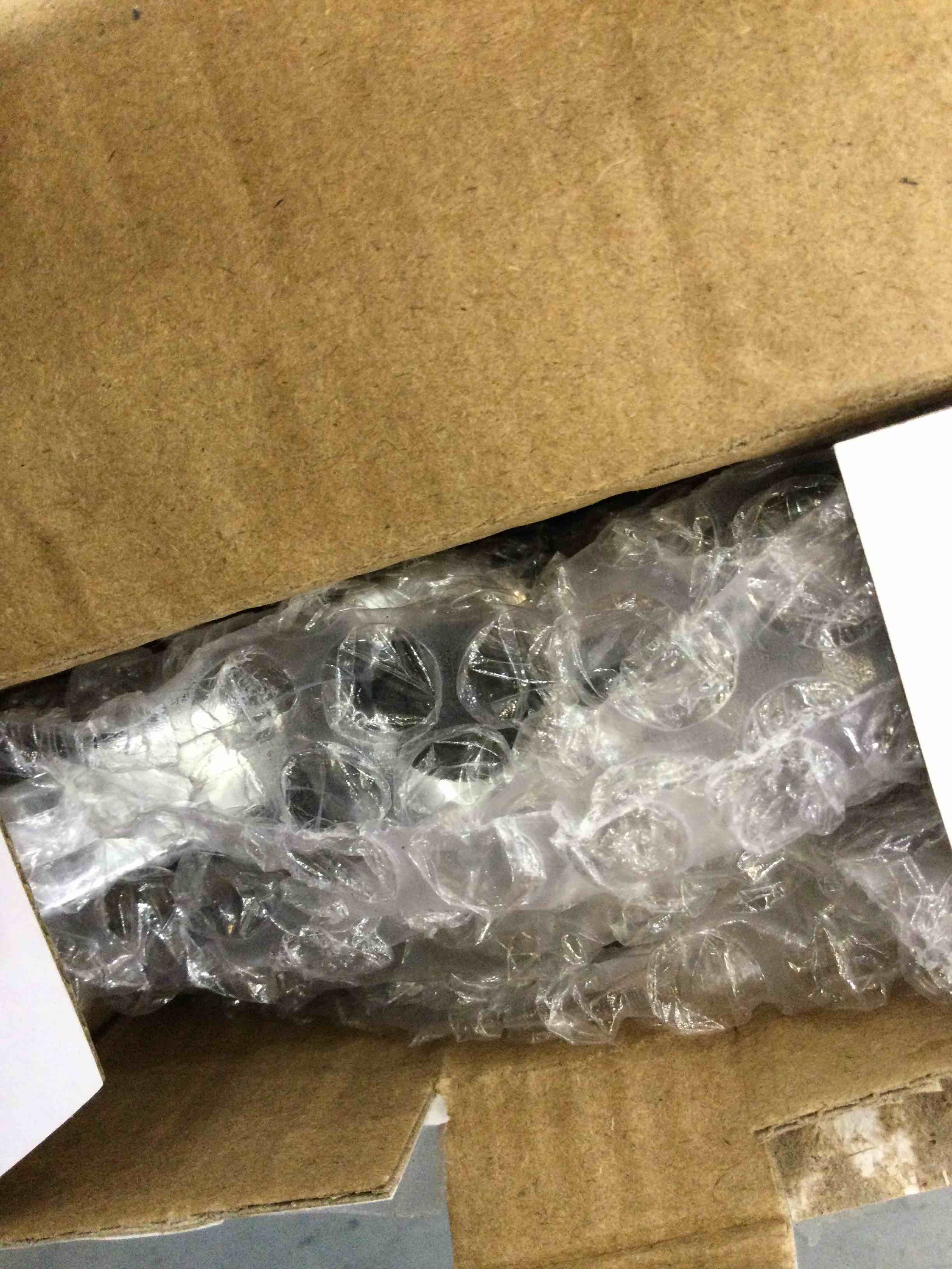 https://s3.amazonaws.com/lotting-images-prod/bidfta/EXS00439672_1693328066039.jpeg