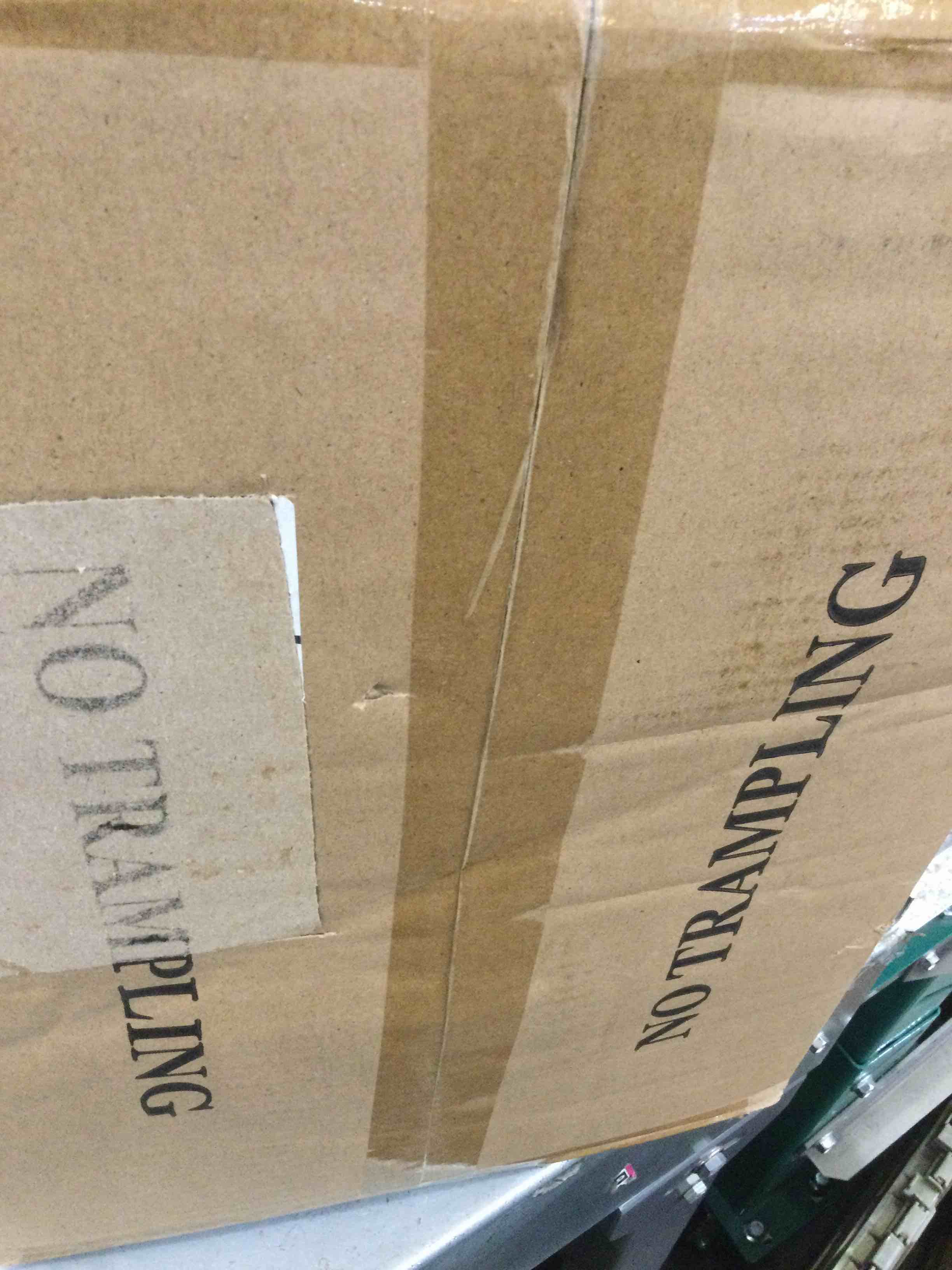 https://s3.amazonaws.com/lotting-images-prod/bidfta/EXS00439691_1693330282570.jpeg