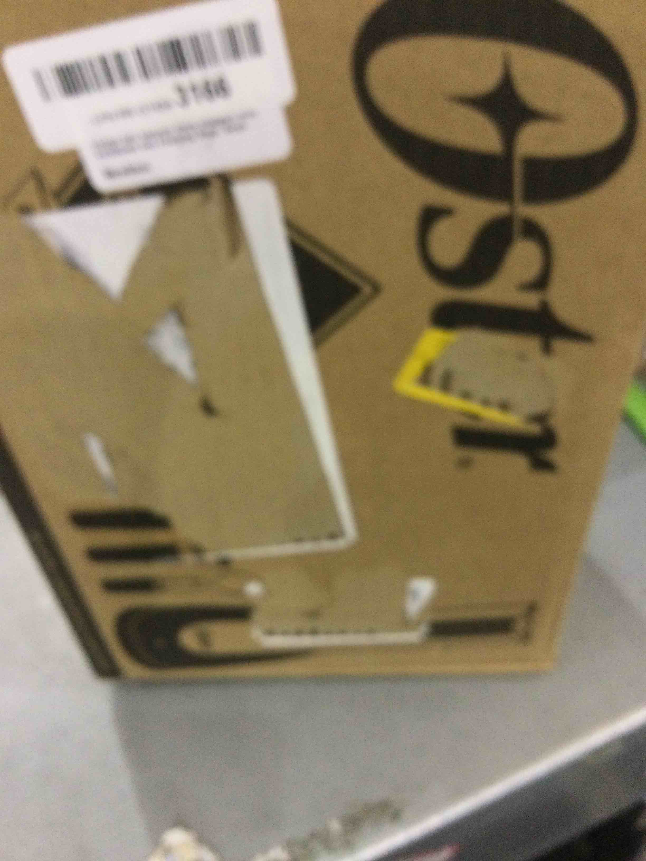 https://s3.amazonaws.com/lotting-images-prod/bidfta/EXS00439758_1693398776743.jpeg