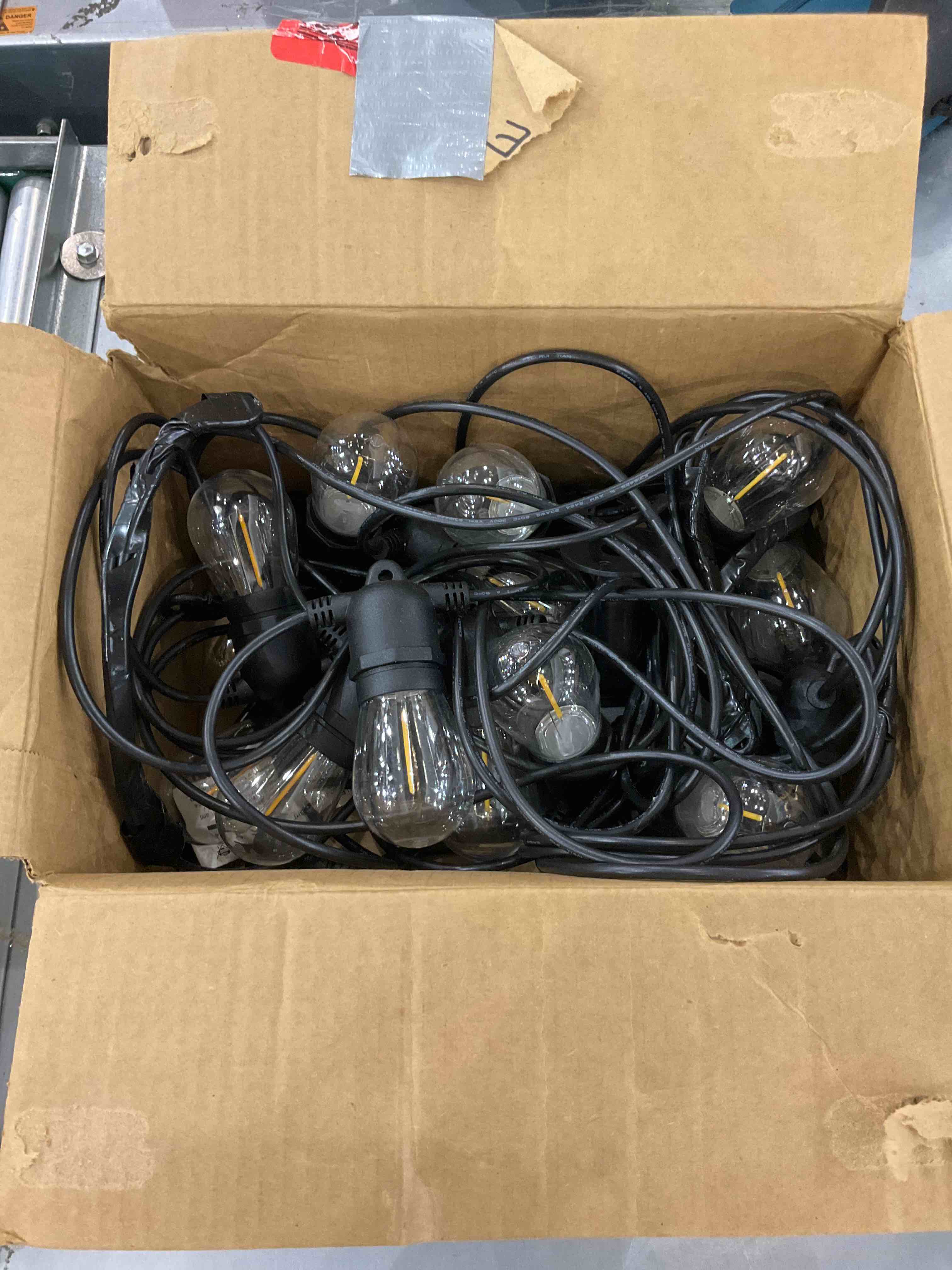 https://s3.amazonaws.com/lotting-images-prod/bidfta/EXS00450561_1692023599776.jpeg