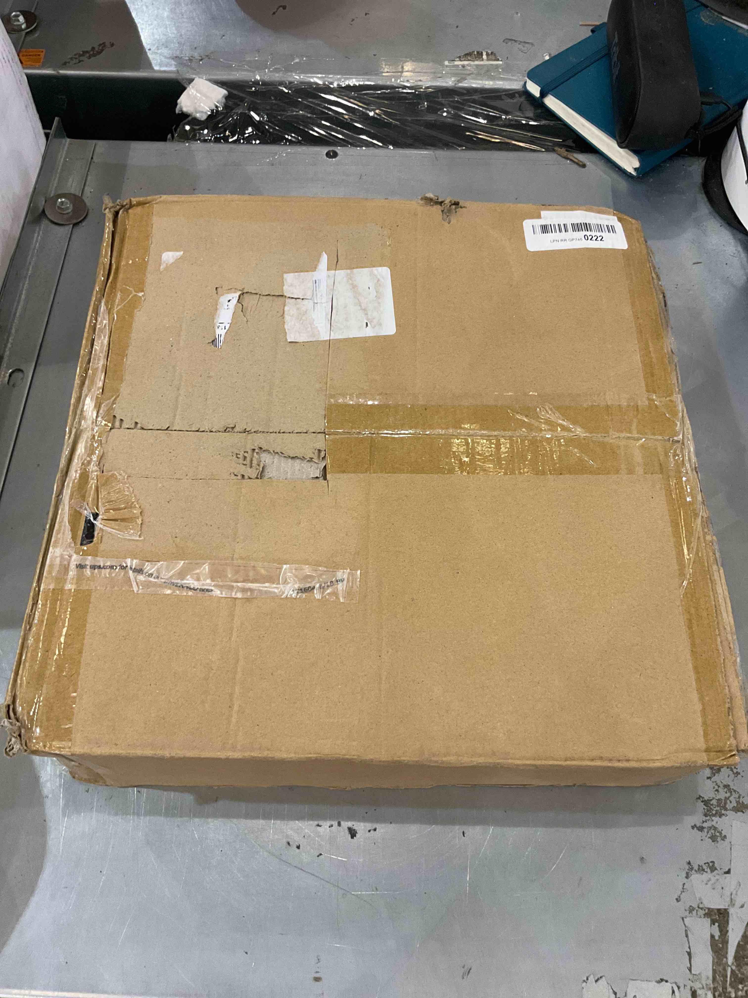 https://s3.amazonaws.com/lotting-images-prod/bidfta/EXS00450592_1692026193071.jpeg