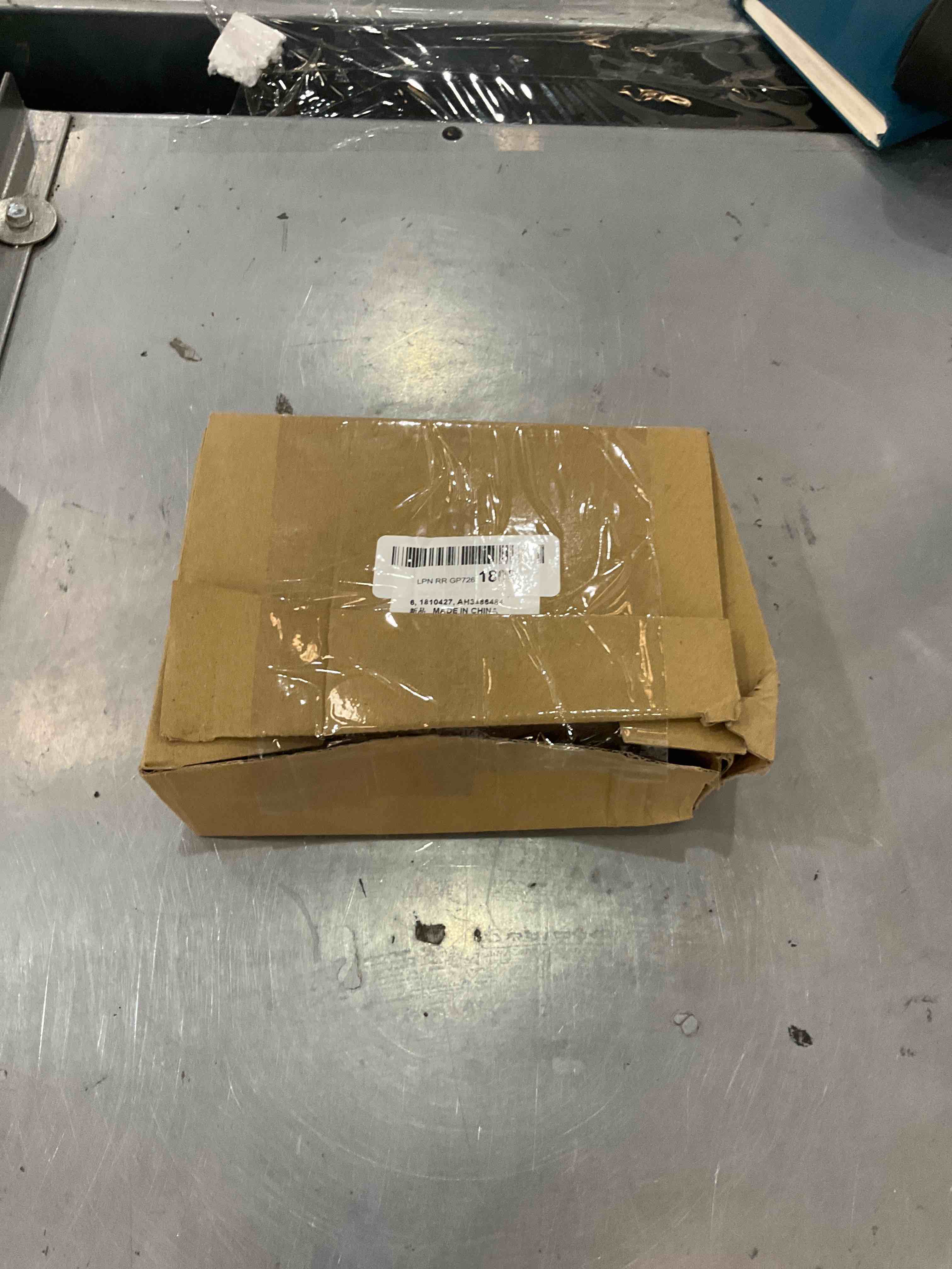 https://s3.amazonaws.com/lotting-images-prod/bidfta/EXS00450801_1692114109031.jpeg