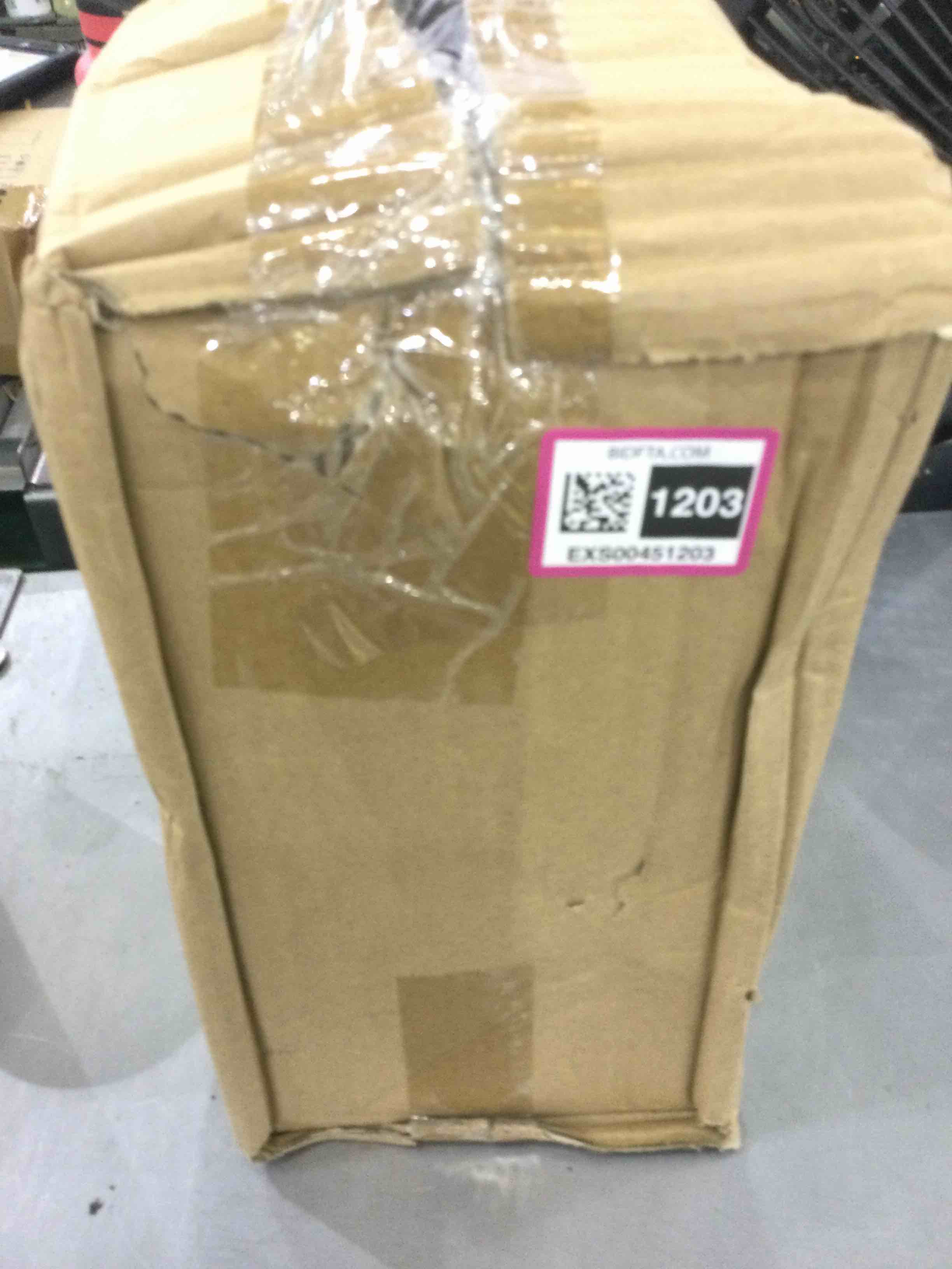 https://s3.amazonaws.com/lotting-images-prod/bidfta/EXS00451203_1692101859317.jpeg