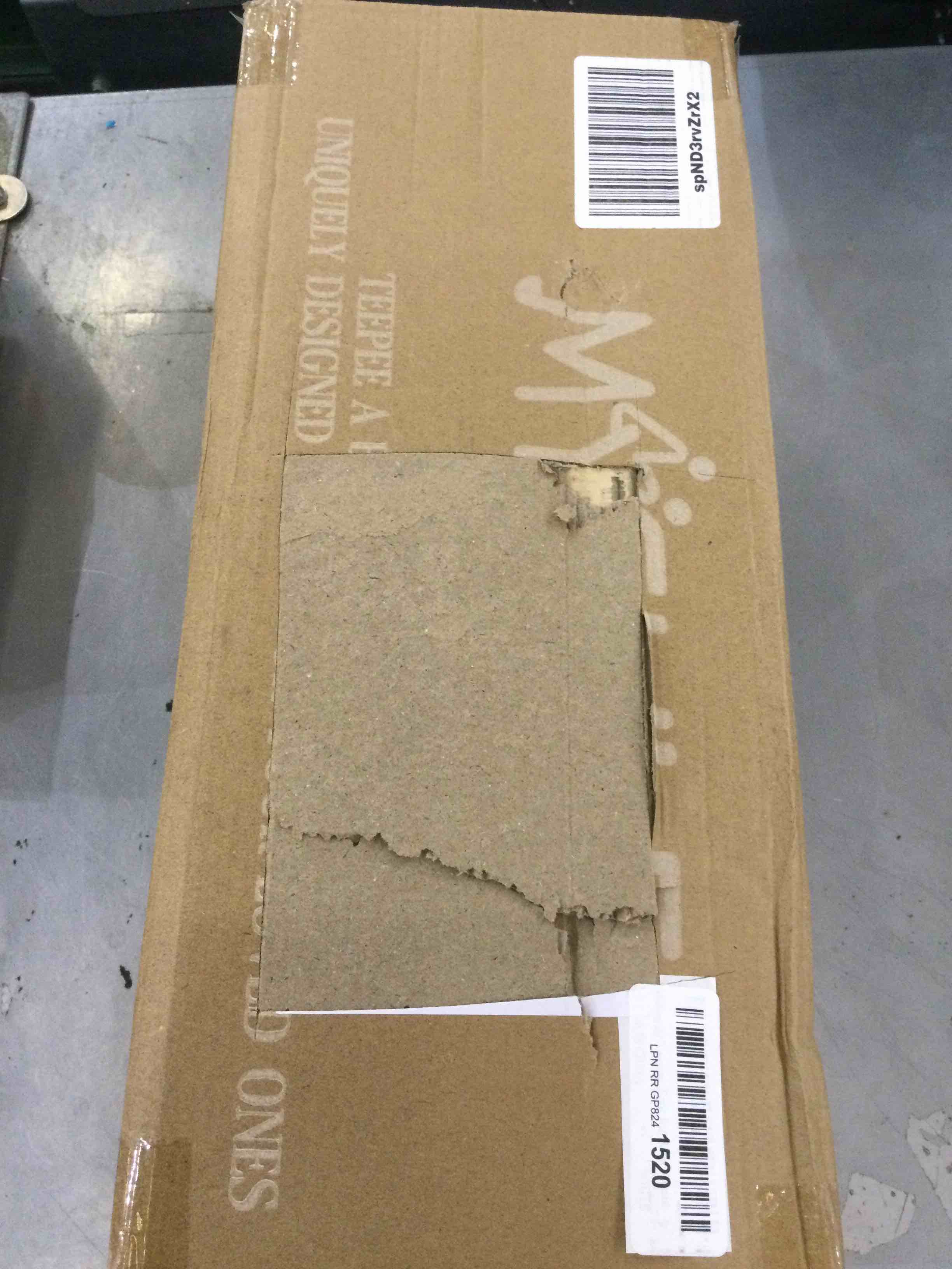 https://s3.amazonaws.com/lotting-images-prod/bidfta/EXS00451281_1692117623147.jpeg