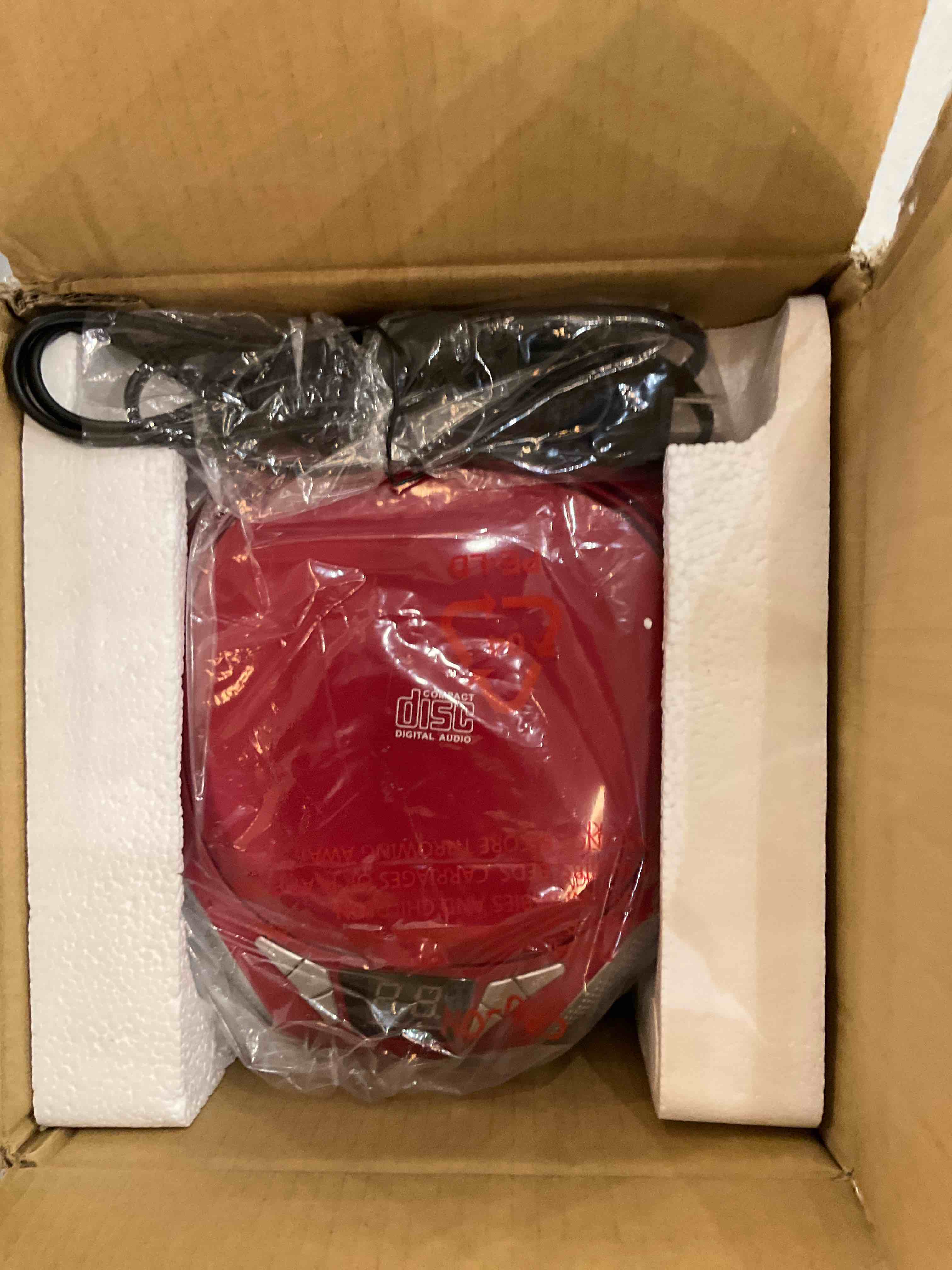 https://s3.amazonaws.com/lotting-images-prod/bidfta/EXS00451627_1692108435981.jpeg