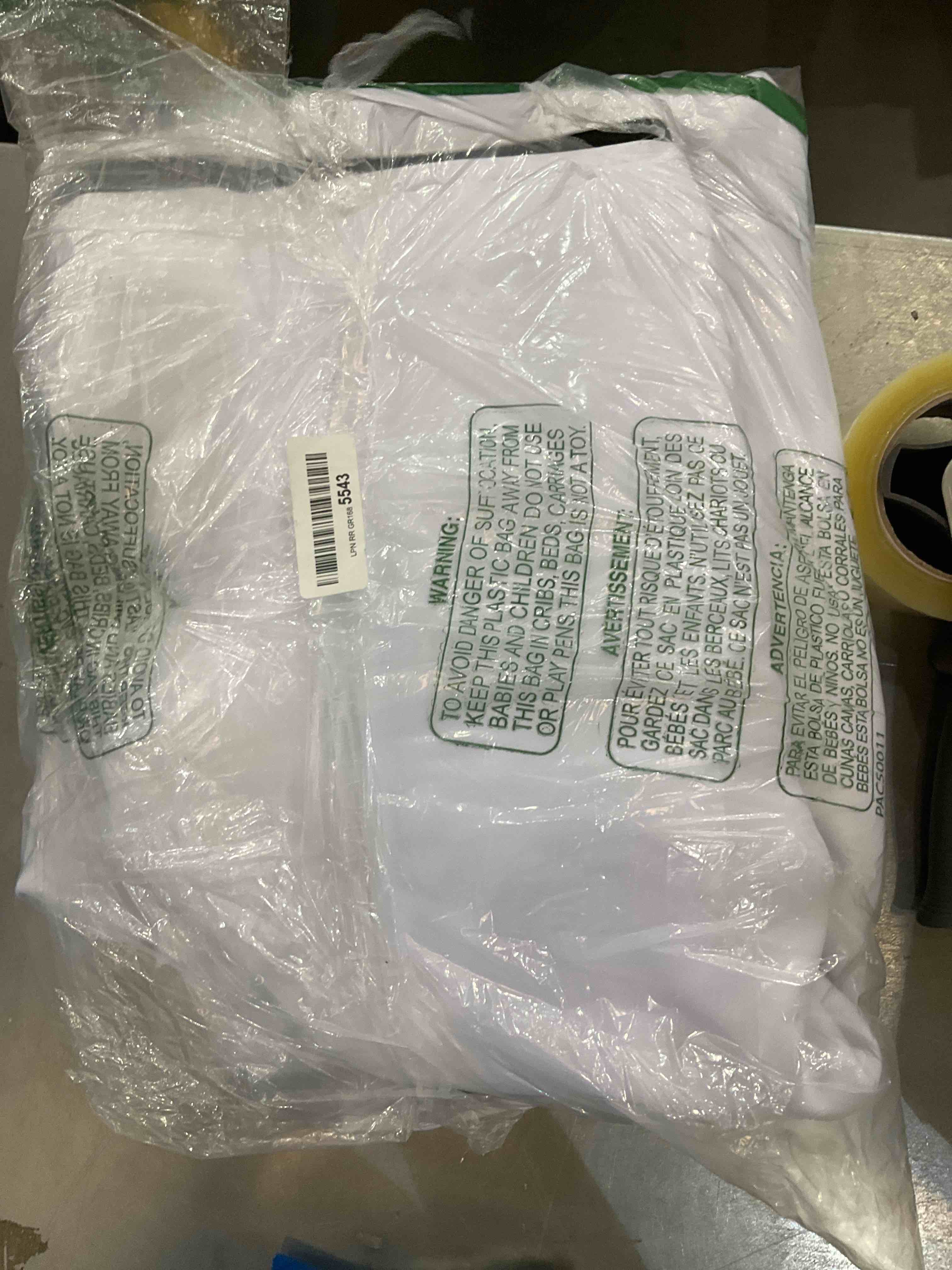 https://s3.amazonaws.com/lotting-images-prod/bidfta/EXS00451636_1692109091923.jpeg