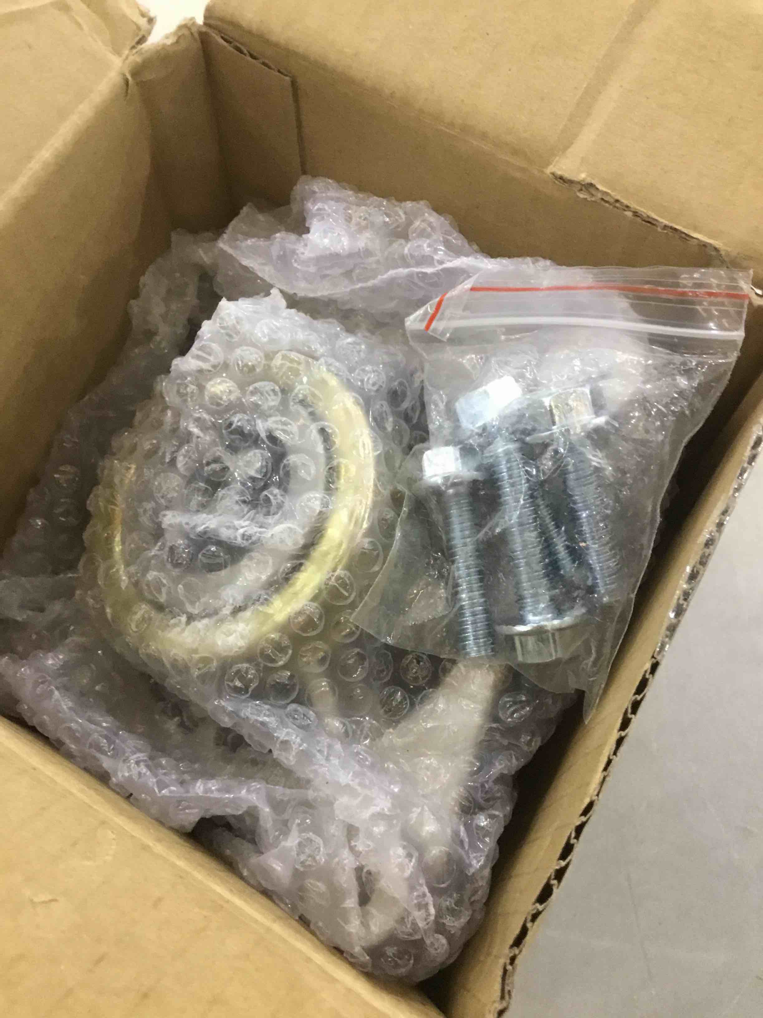 https://s3.amazonaws.com/lotting-images-prod/bidfta/EXS00452665_1692107606117.jpeg