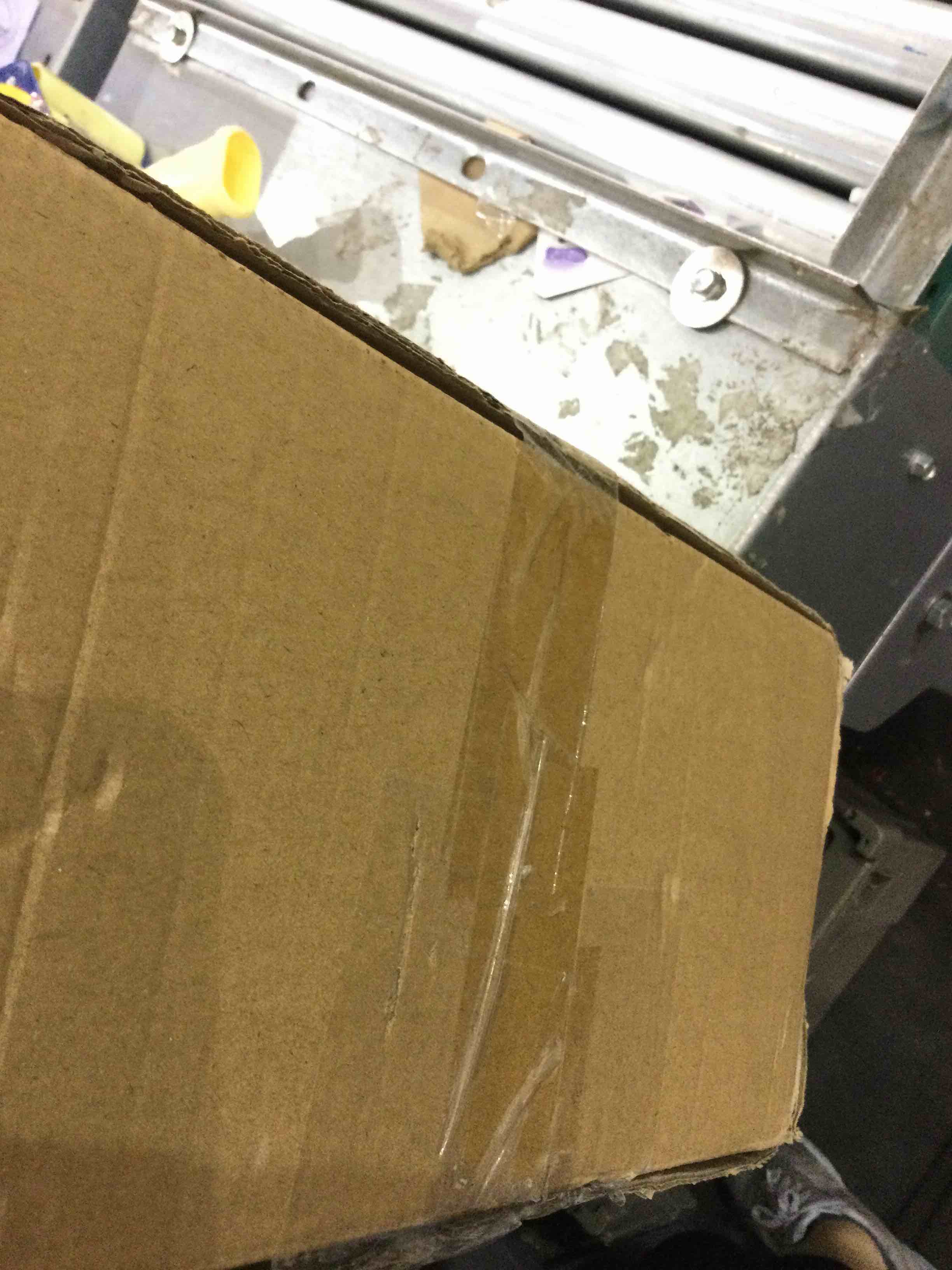 https://s3.amazonaws.com/lotting-images-prod/bidfta/EXS00453068_1692024224991.jpeg