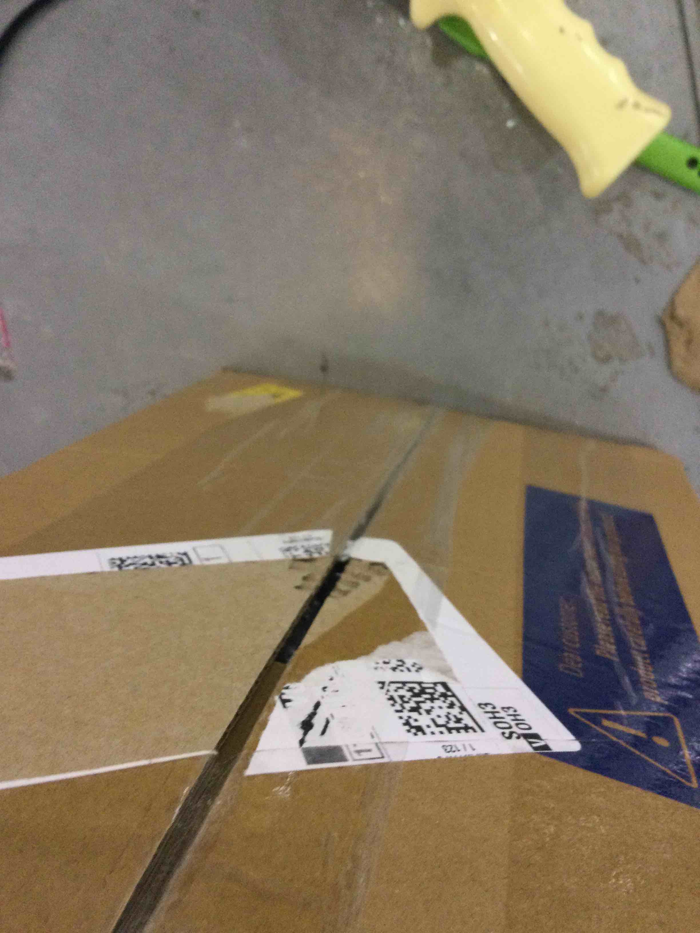 https://s3.amazonaws.com/lotting-images-prod/bidfta/EXS00453271_1692117370494.jpeg