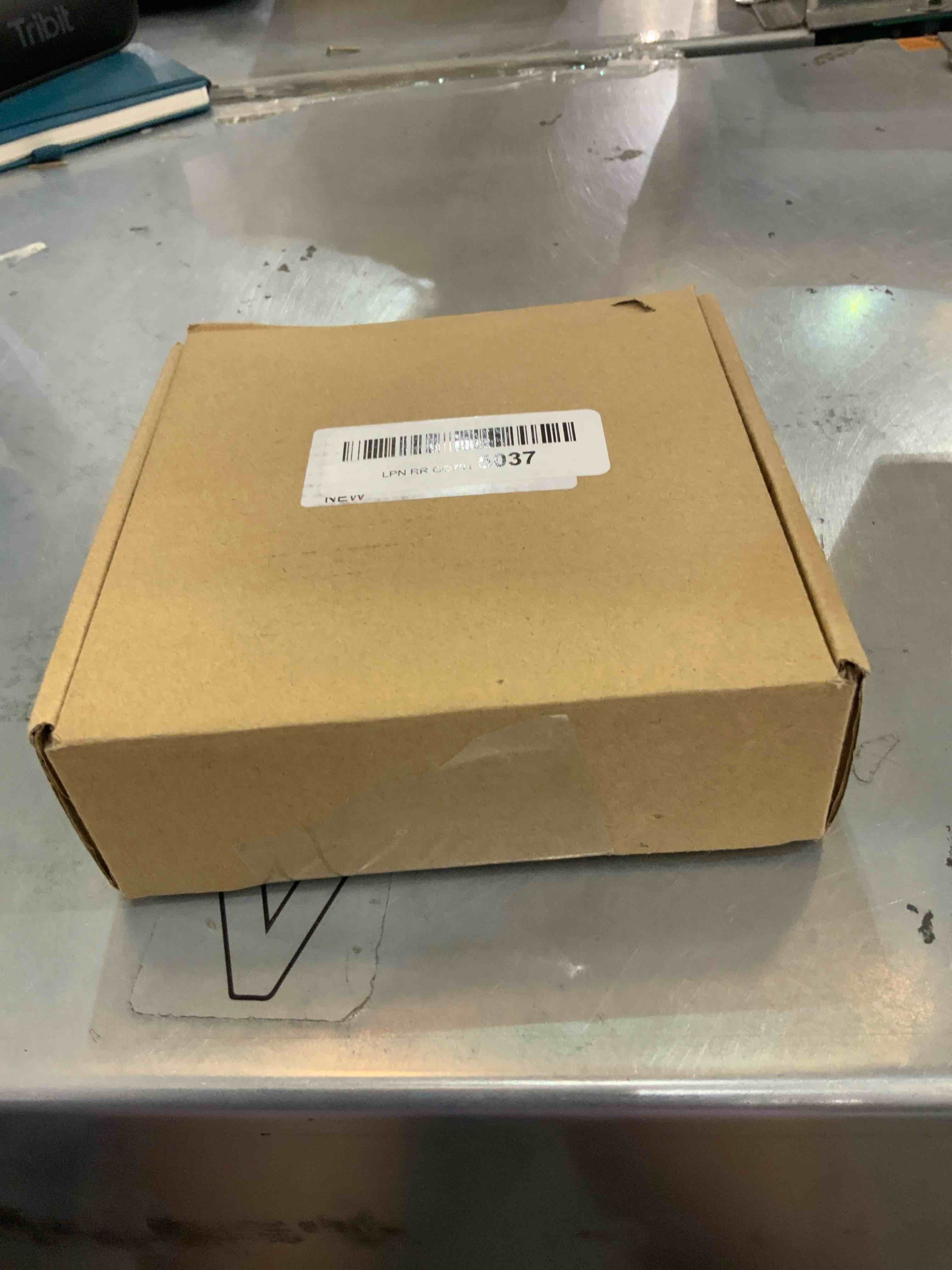 https://s3.amazonaws.com/lotting-images-prod/bidfta/EXS00454071_1692108286770.jpeg