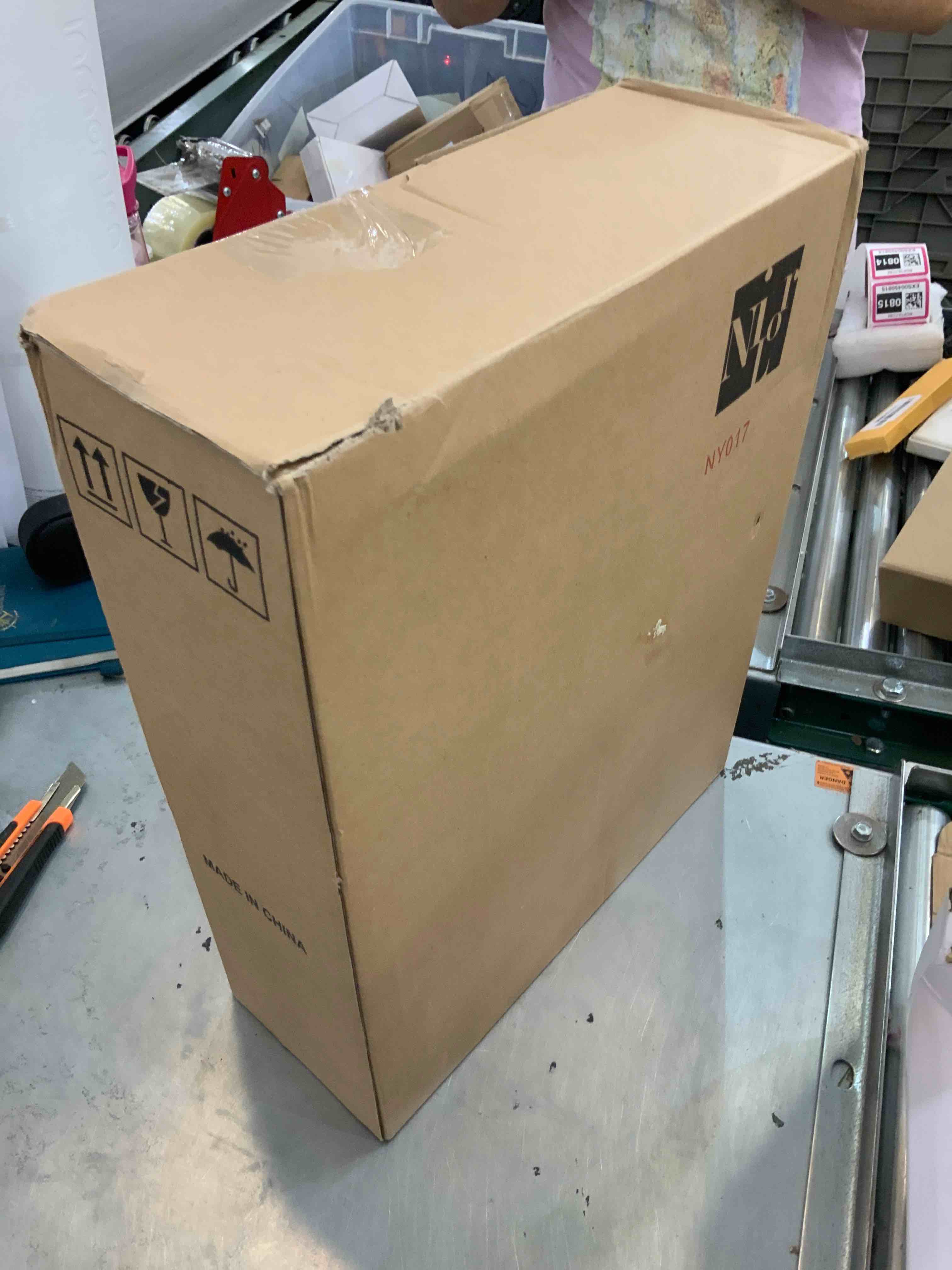 https://s3.amazonaws.com/lotting-images-prod/bidfta/EXS00454146_1692117690668.jpeg