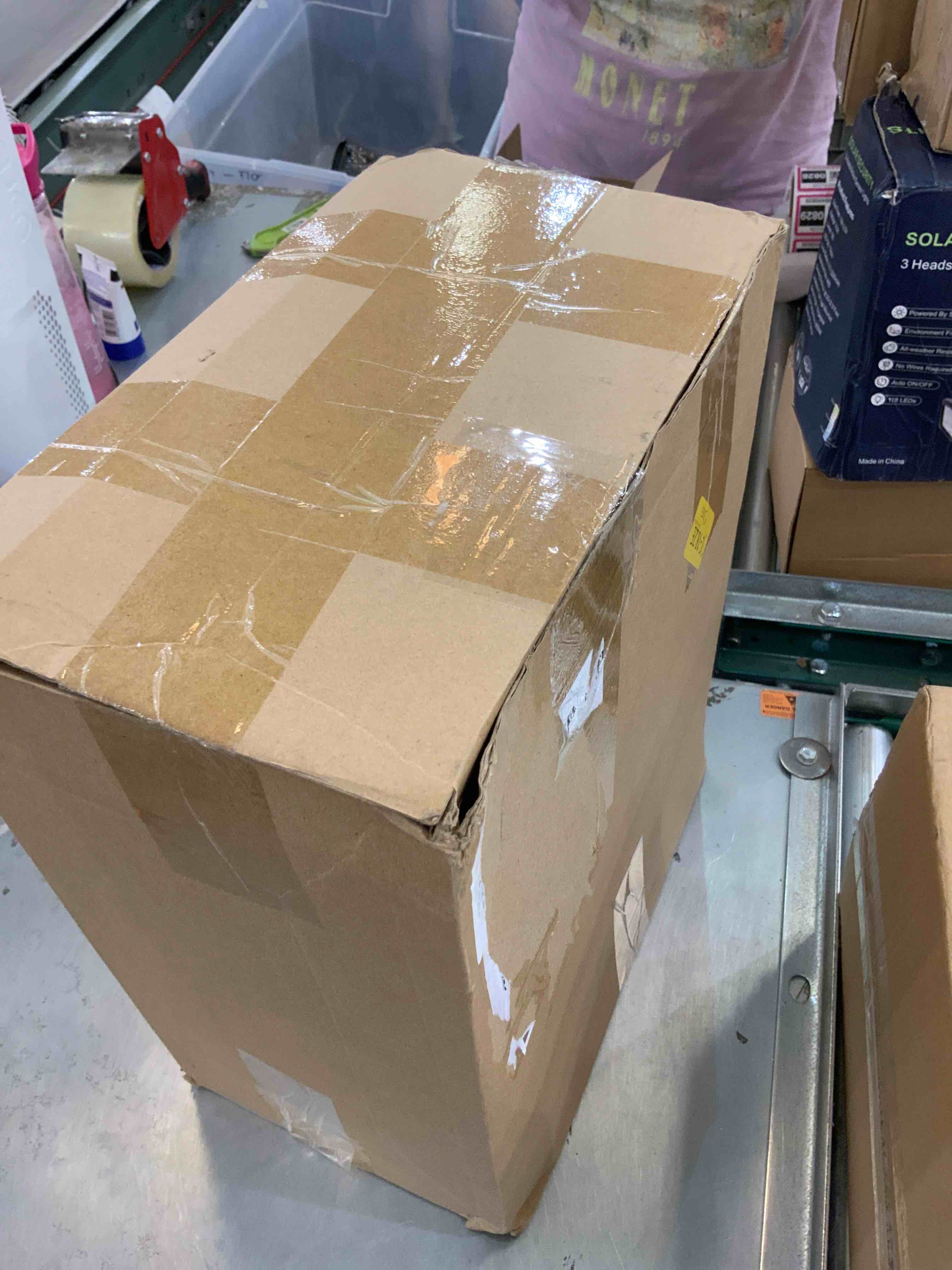 https://s3.amazonaws.com/lotting-images-prod/bidfta/EXS00454151_1692118125929.jpeg