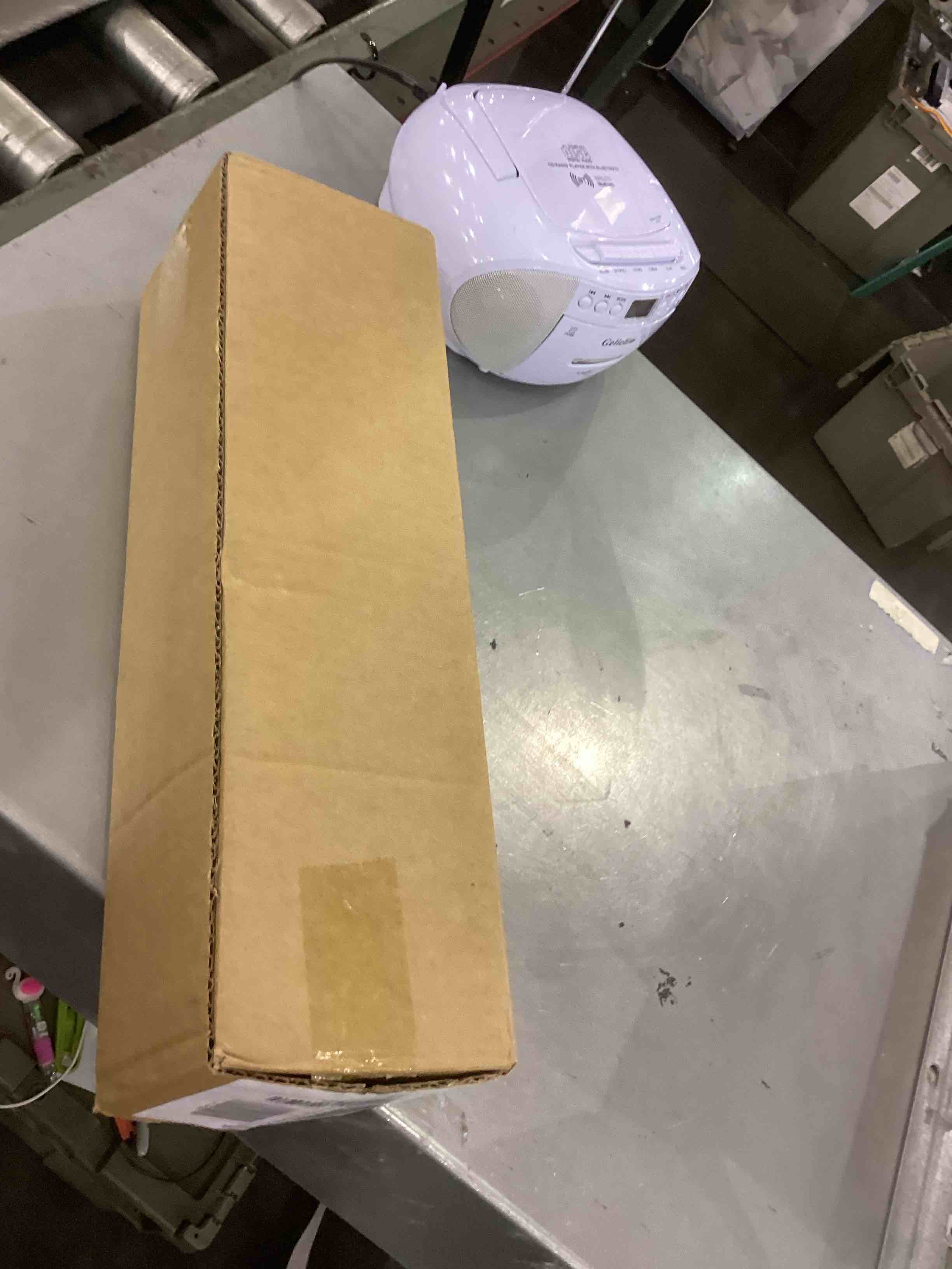 https://s3.amazonaws.com/lotting-images-prod/bidfta/EXS00454779_1692204979068.jpeg