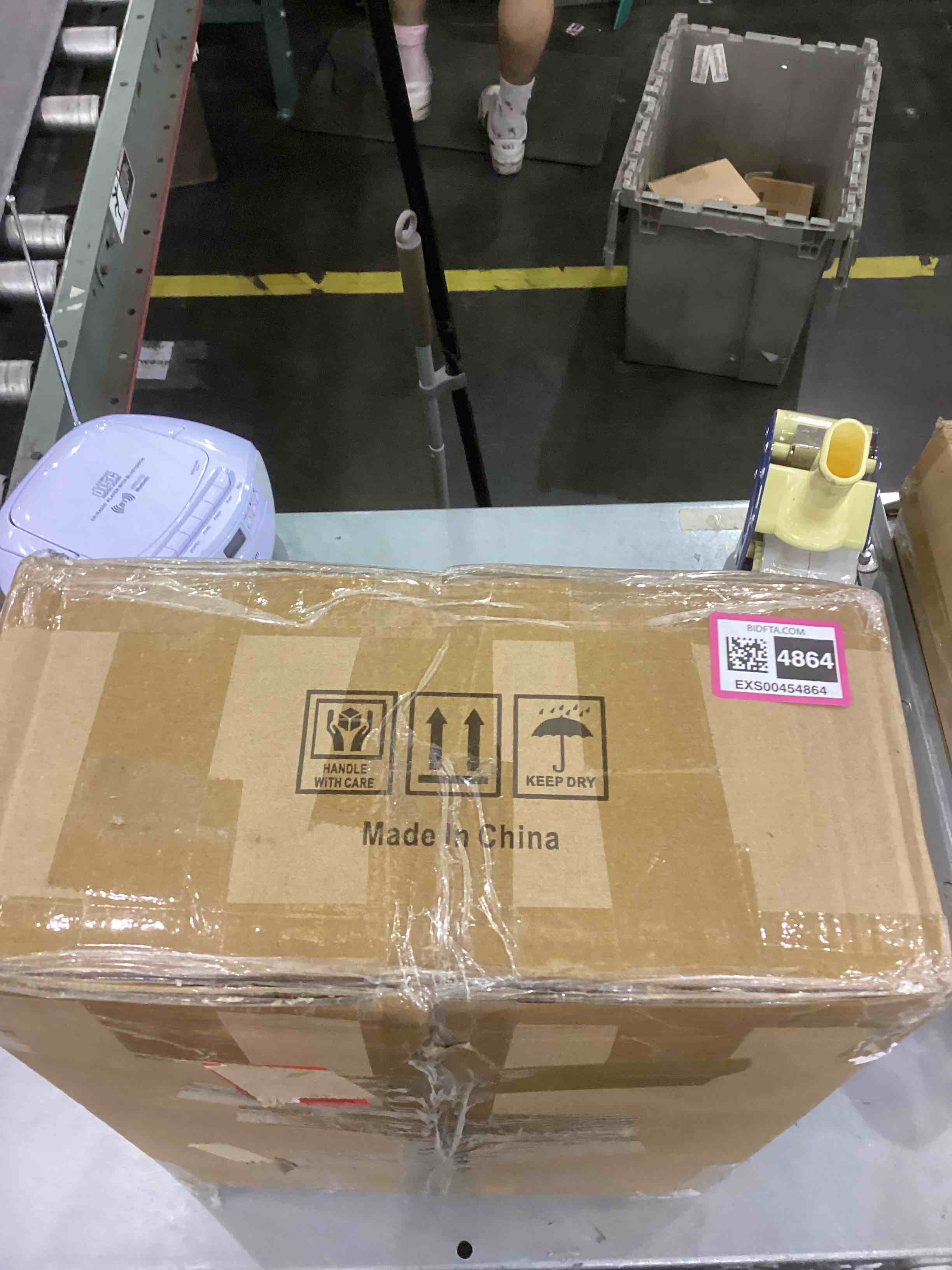 Hadulcet End Table, 3-Tier Side Table with Storage Basket, Industrial Style Side End Table for Living Room Bedroom Kitchen Bathroom Wooden Shelf Steel Frame Rustic Brown