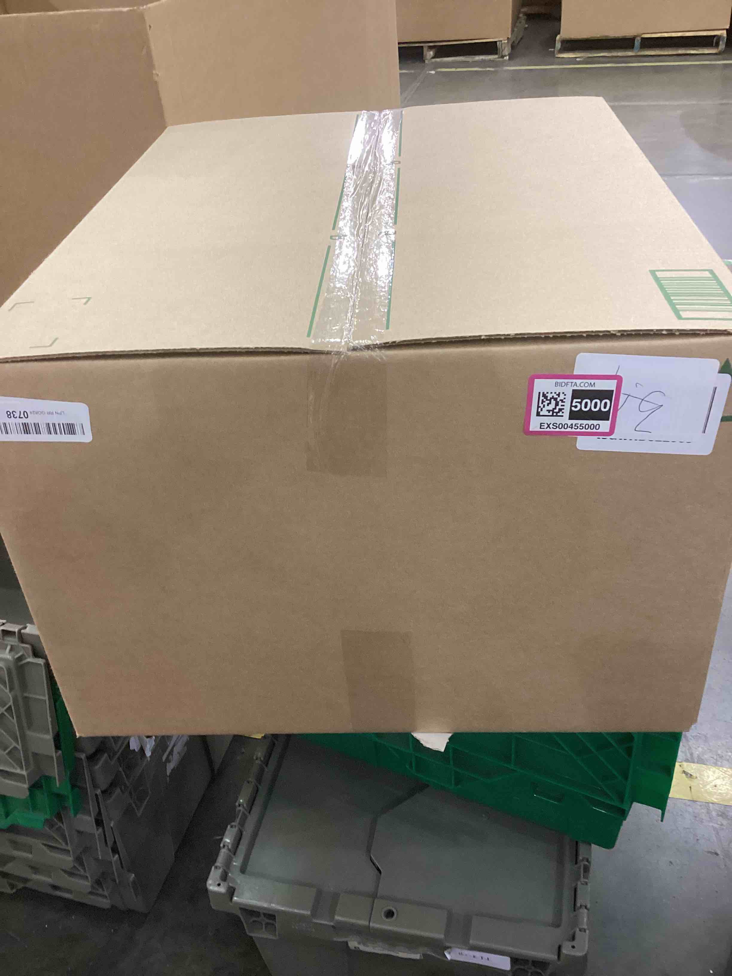 https://s3.amazonaws.com/lotting-images-prod/bidfta/EXS00455000_1692629326080.jpeg