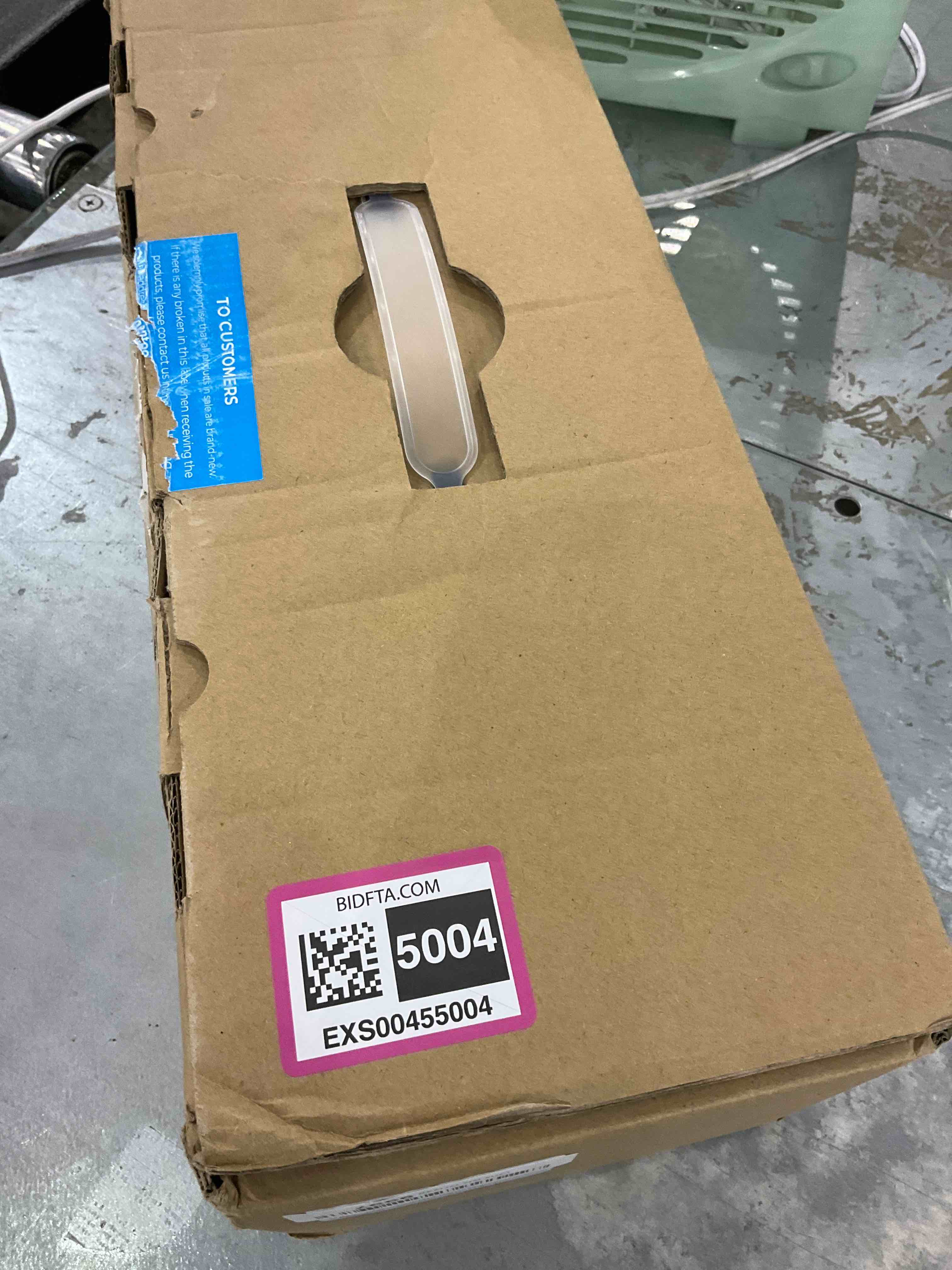 https://s3.amazonaws.com/lotting-images-prod/bidfta/EXS00455004_1692013107200.jpeg