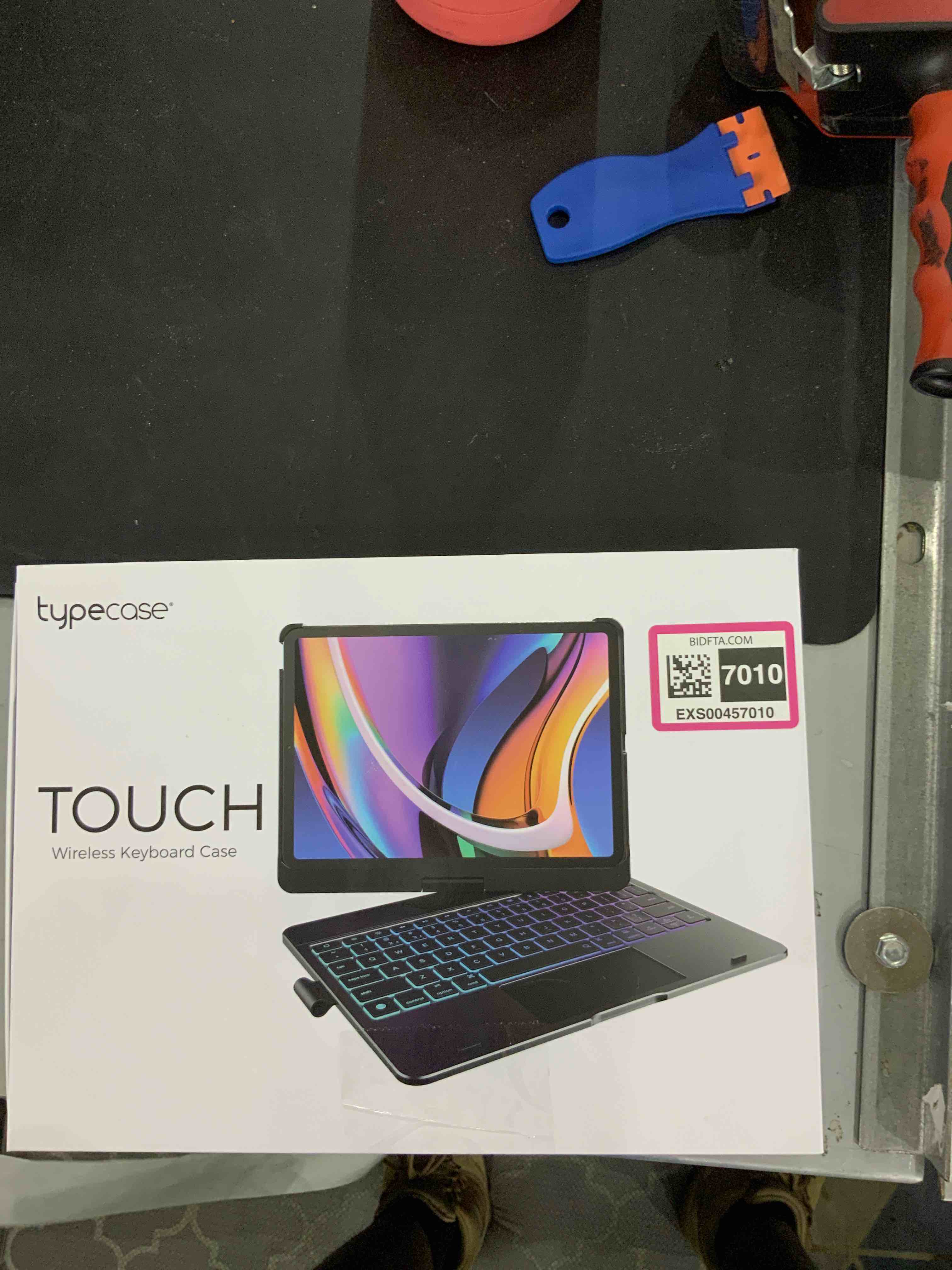 https://s3.amazonaws.com/lotting-images-prod/bidfta/EXS00457010_1692012698394.jpeg