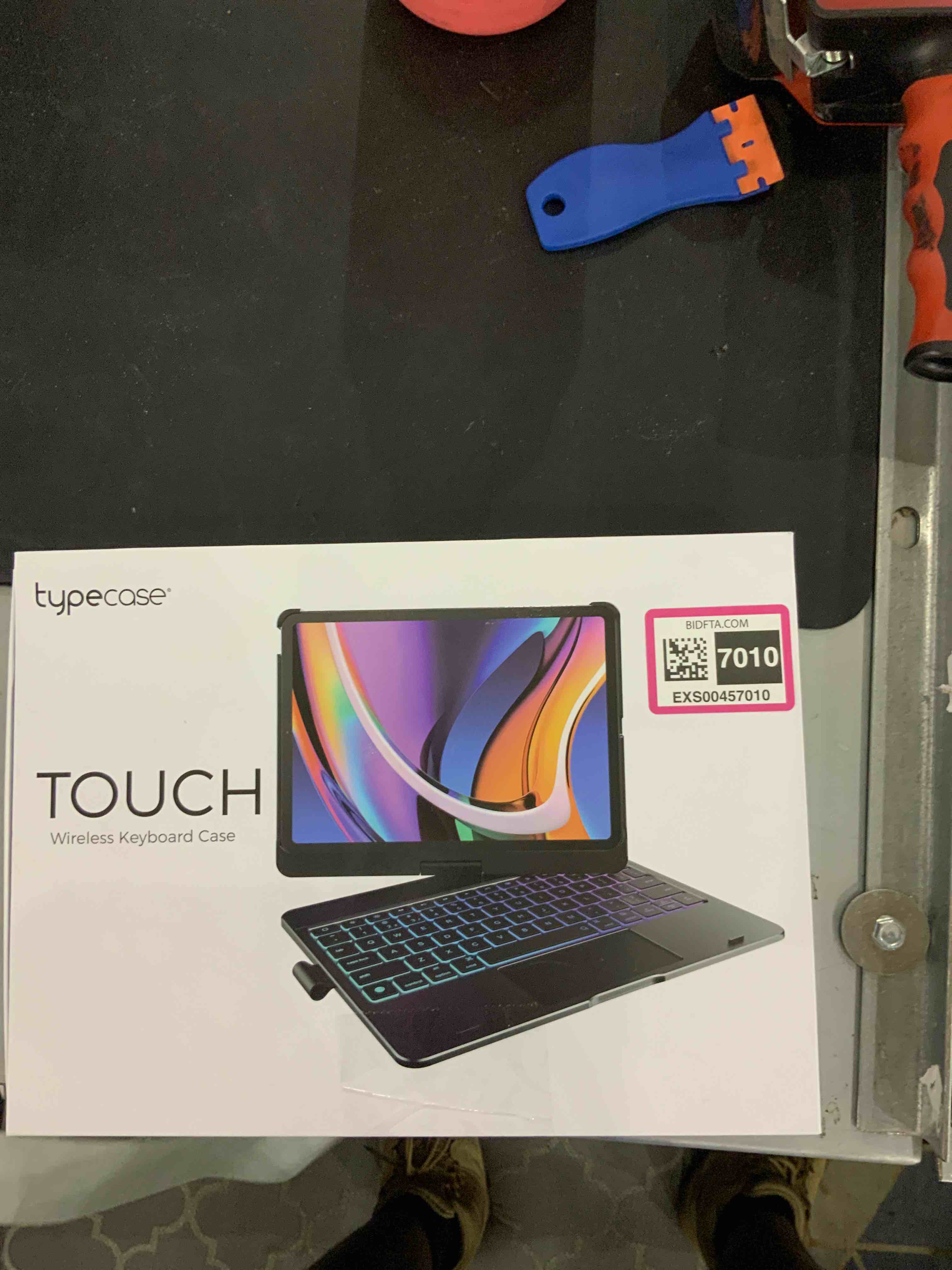 https://s3.amazonaws.com/lotting-images-prod/bidfta/EXS00457010_1692012699494.jpeg